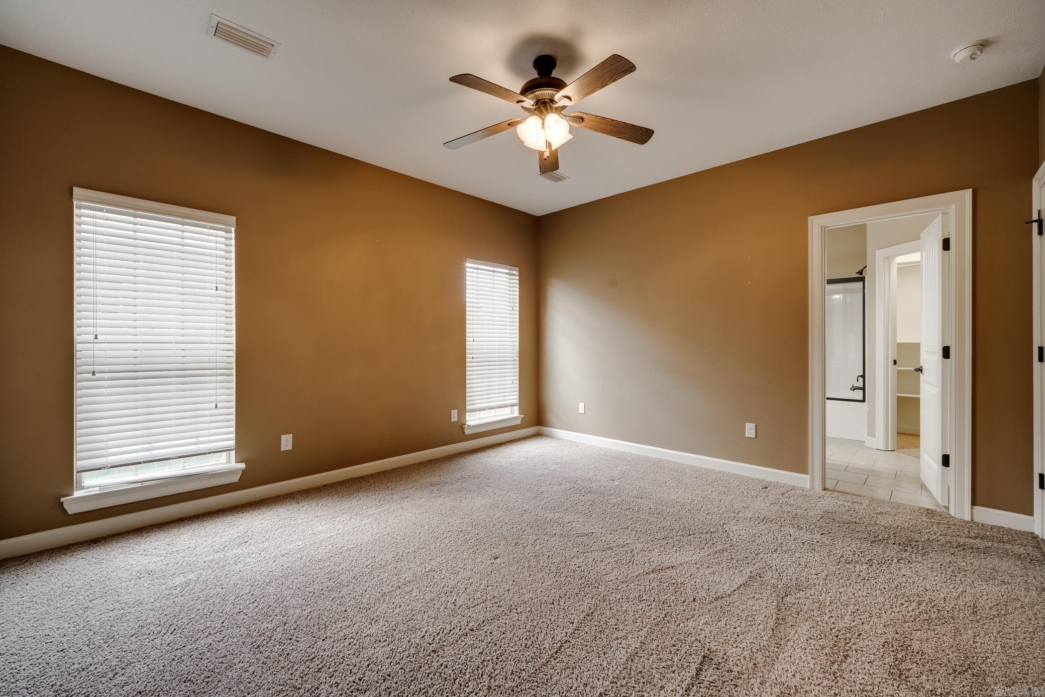 Oak Tree Circle - Residential