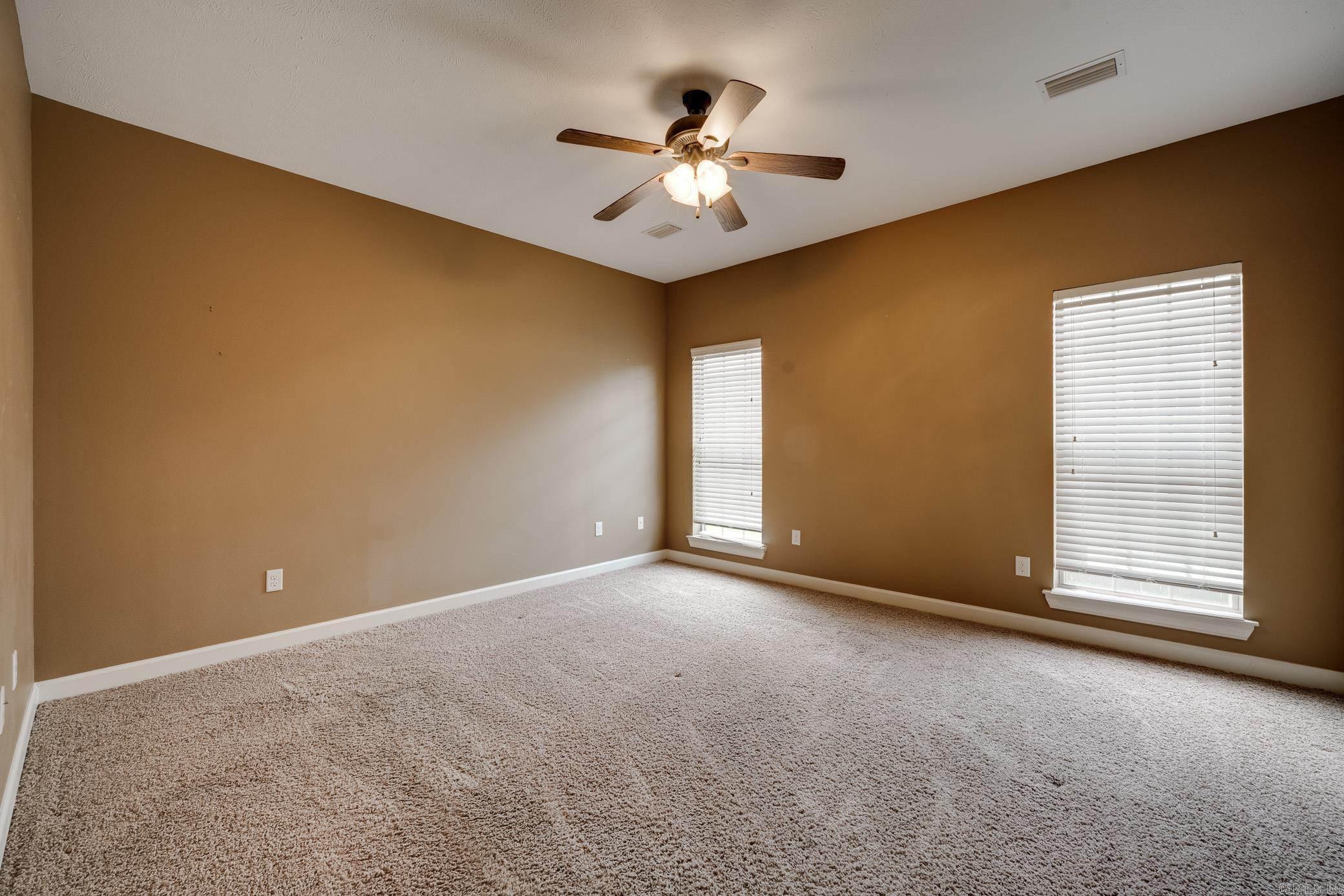 Oak Tree Circle - Residential