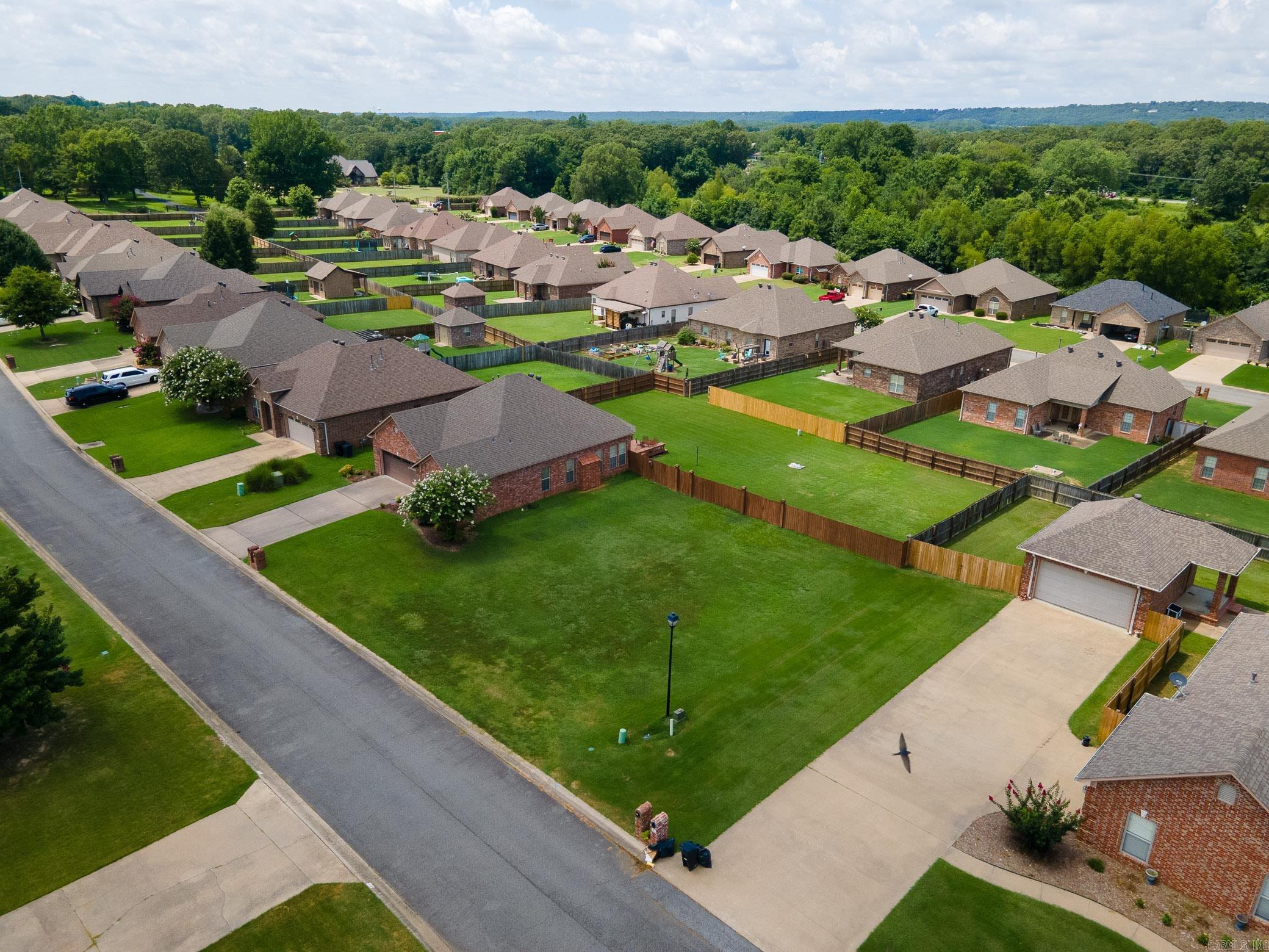 Oak Tree Circle - Residential