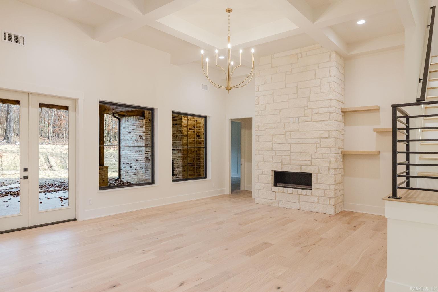 HAZEL OAK - Residential