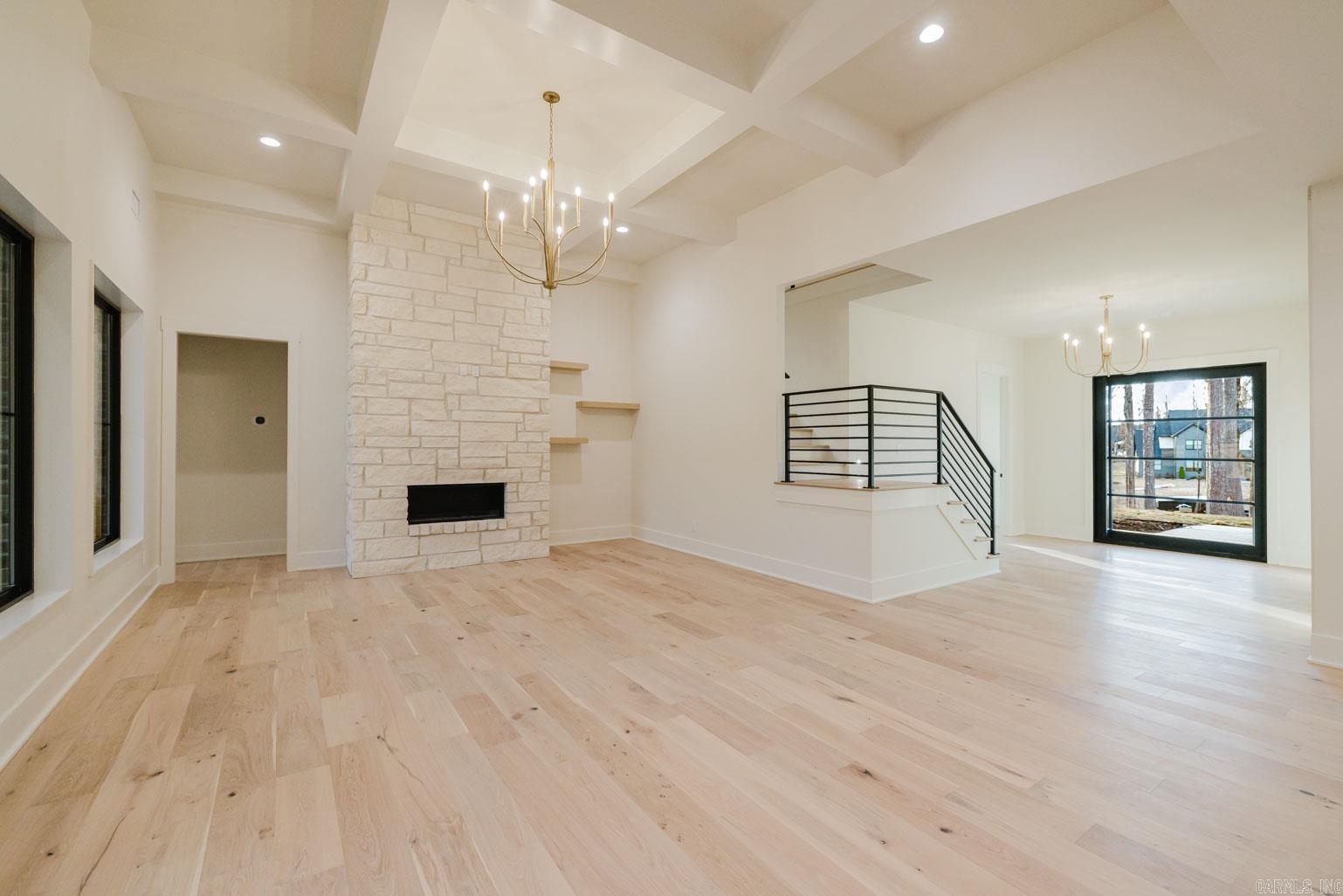 HAZEL OAK - Residential