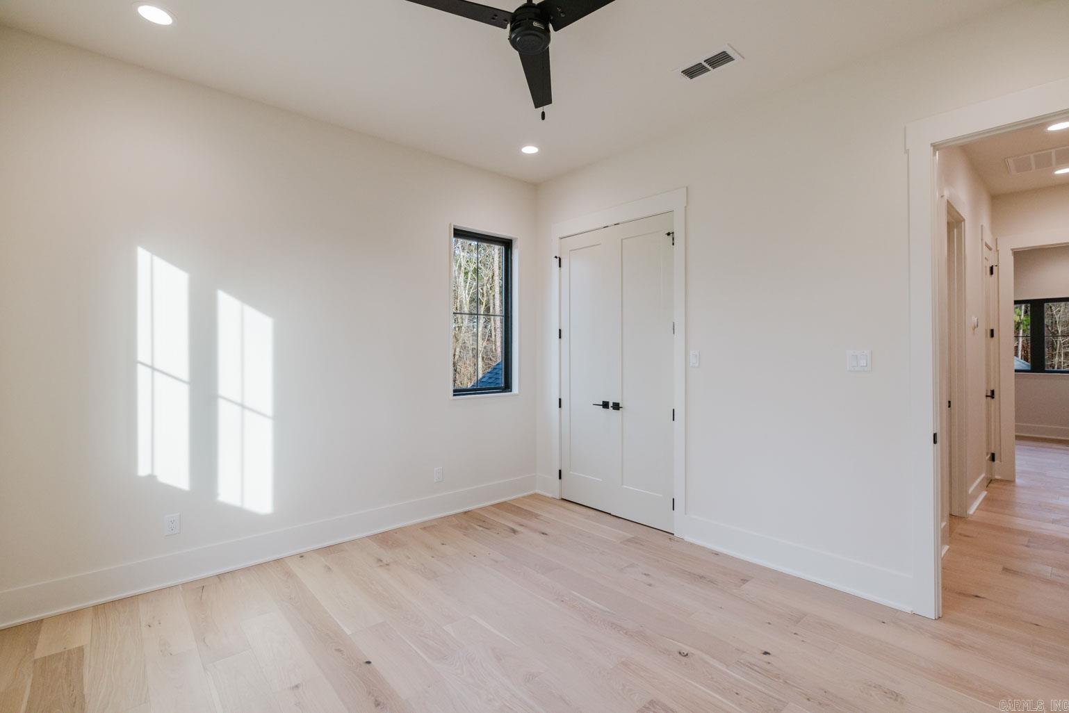 HAZEL OAK - Residential