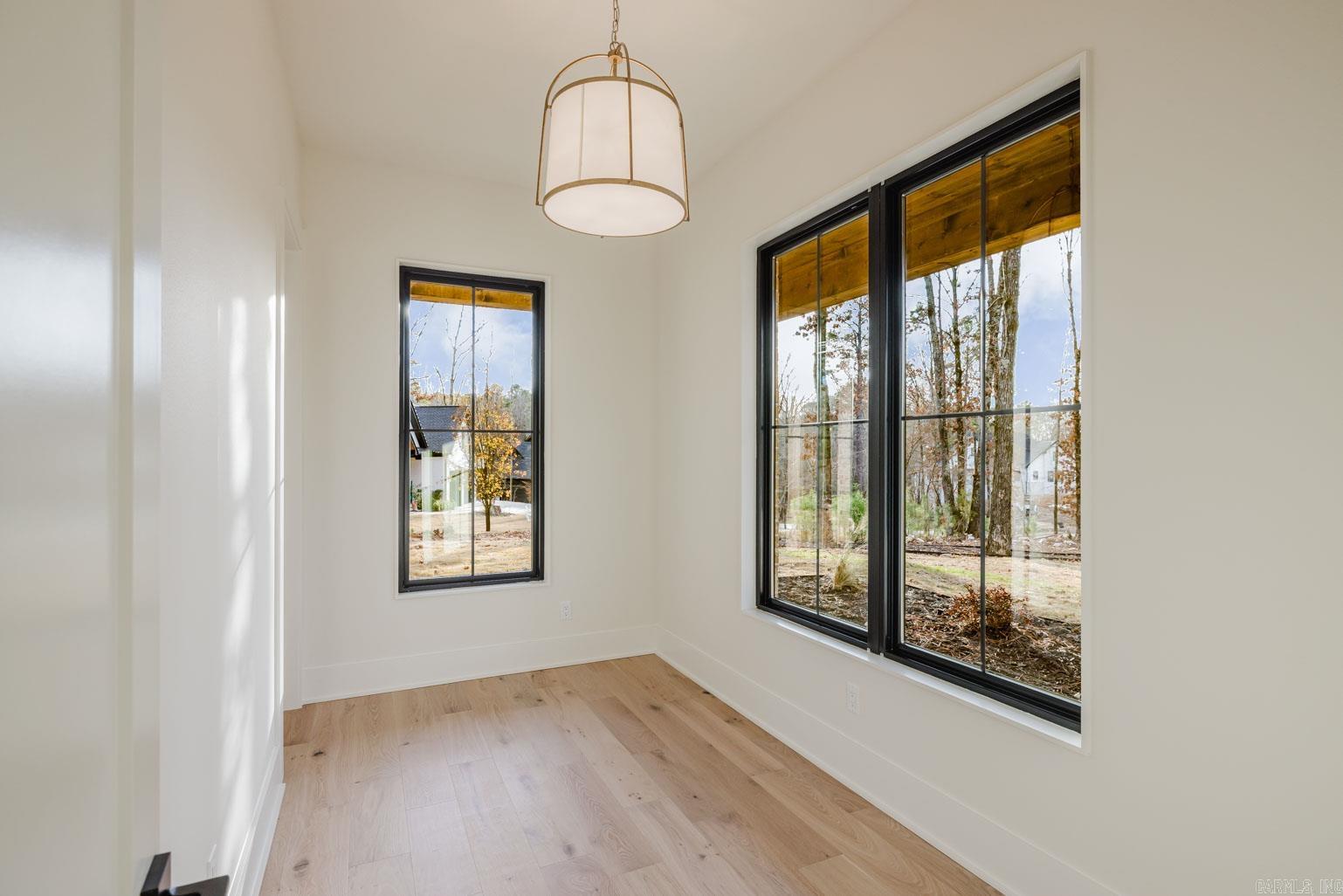 HAZEL OAK - Residential