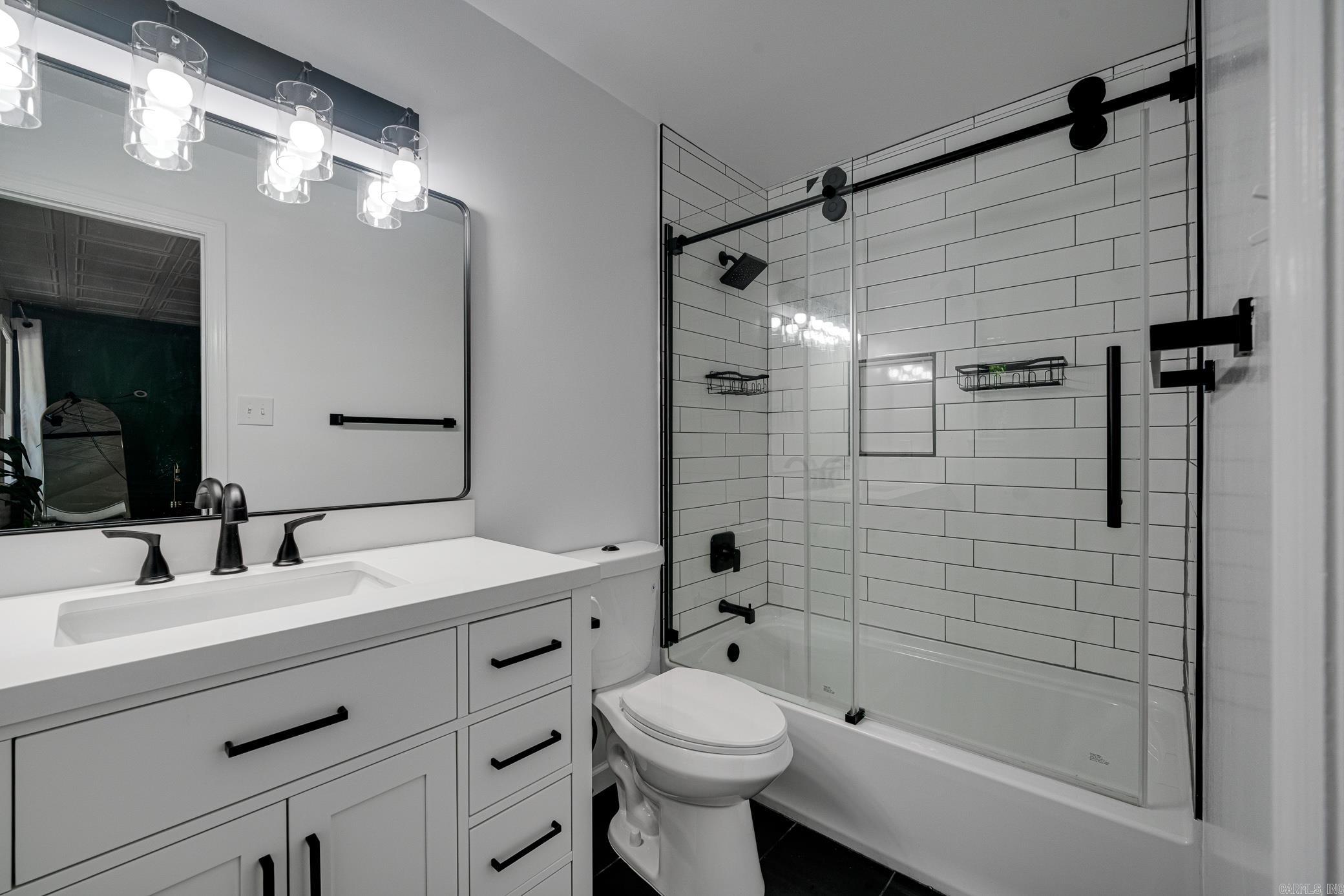 LEAWOOD MTN - Residential
