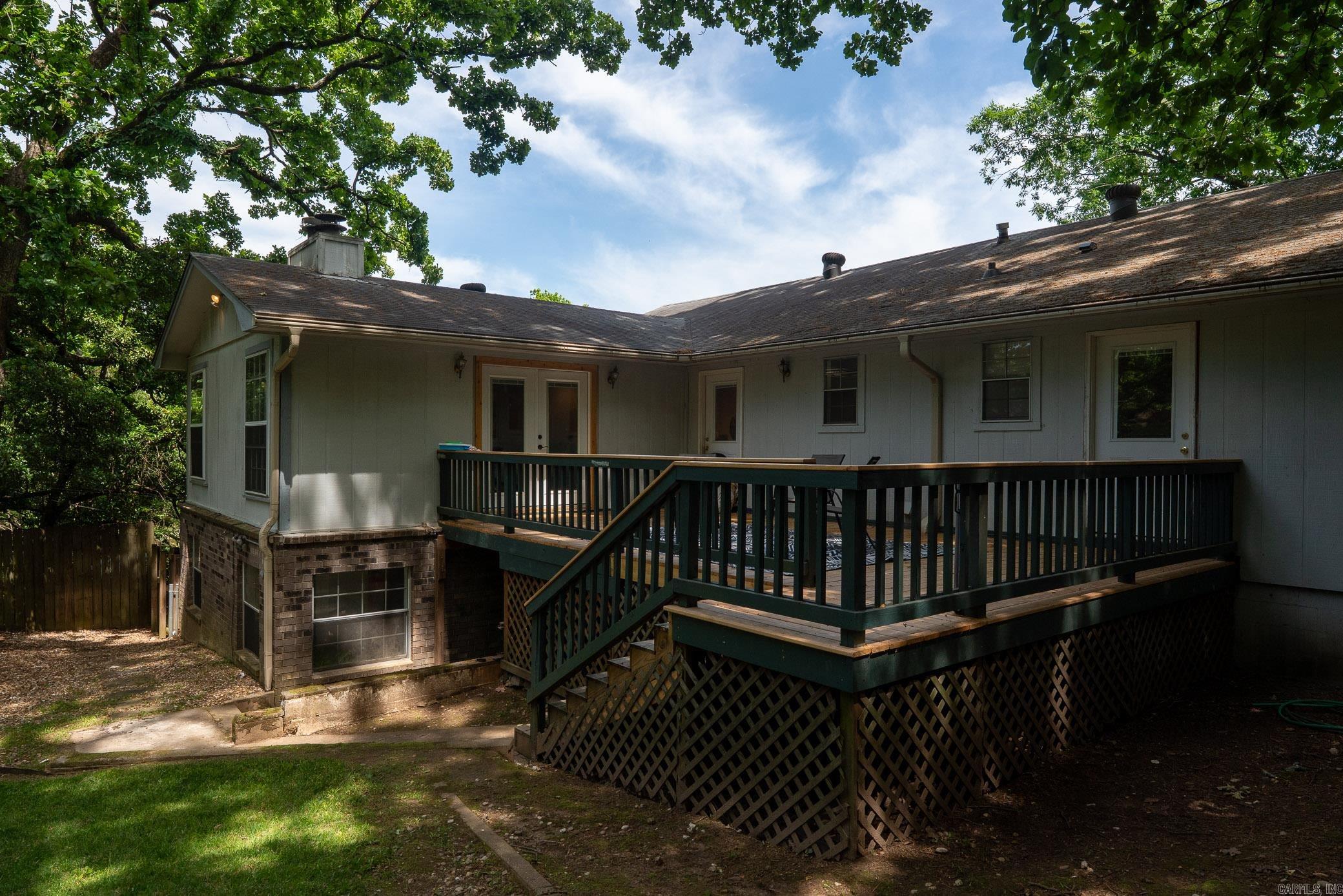 LEAWOOD MTN - Residential