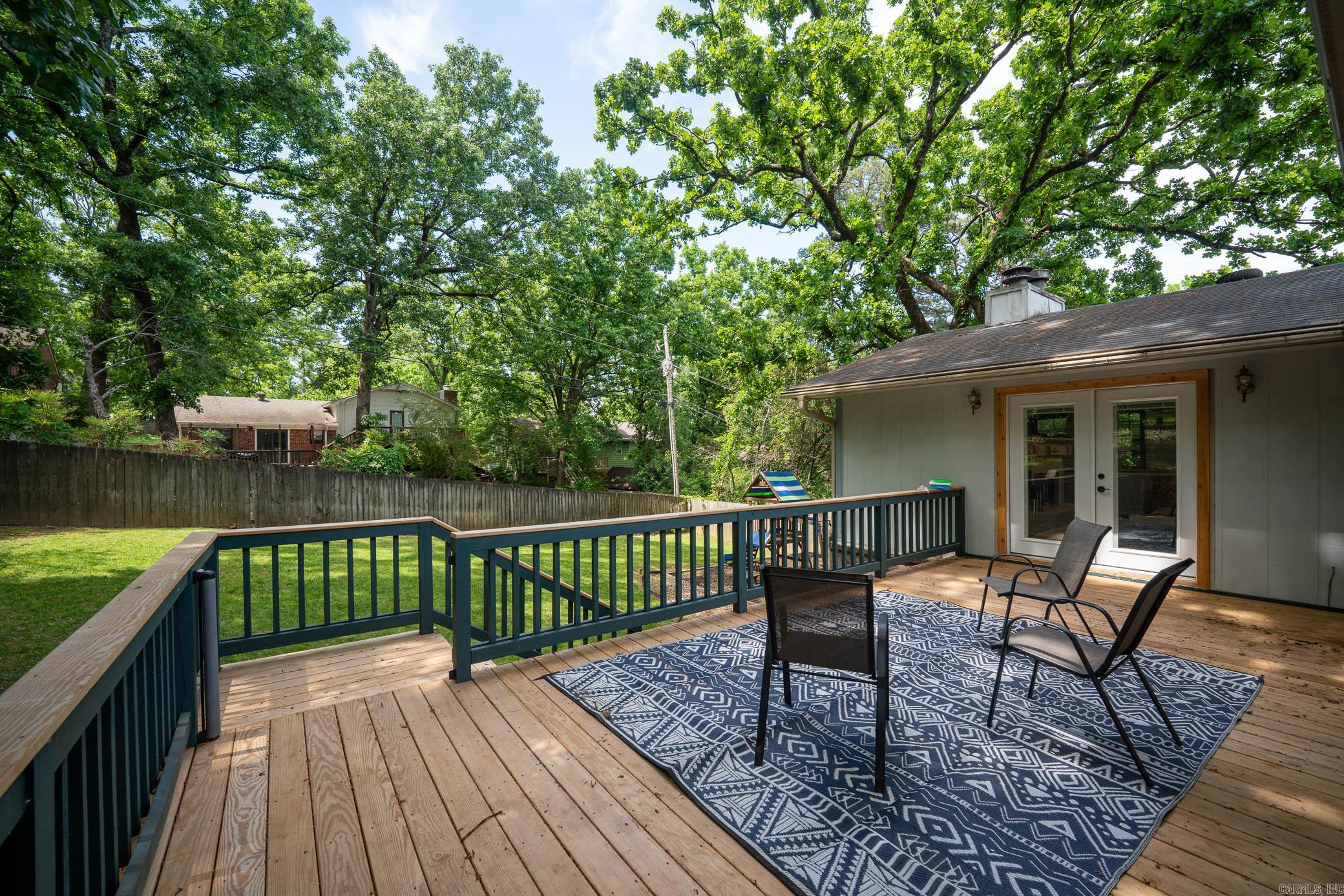 LEAWOOD MTN - Residential