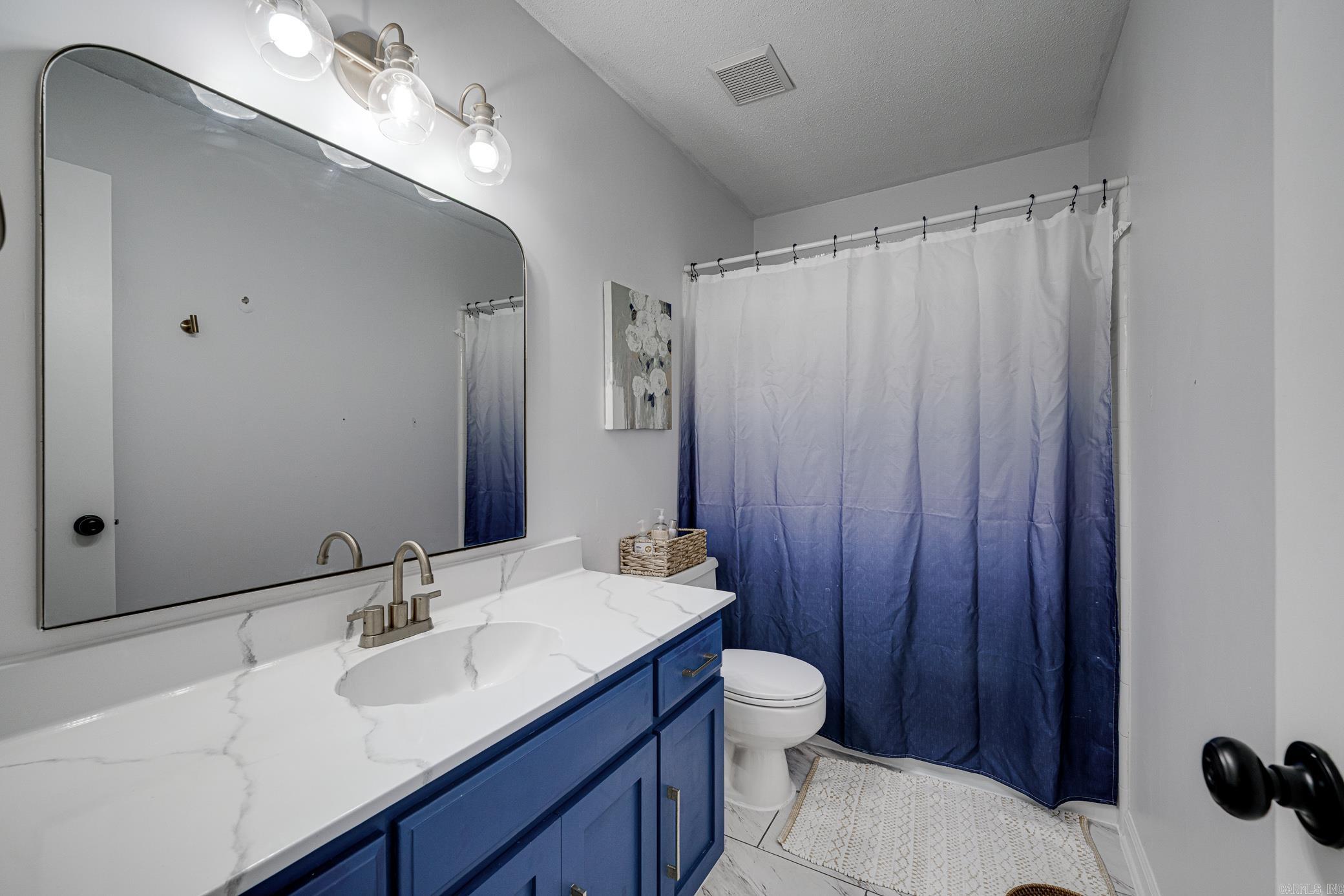 LEAWOOD MTN - Residential