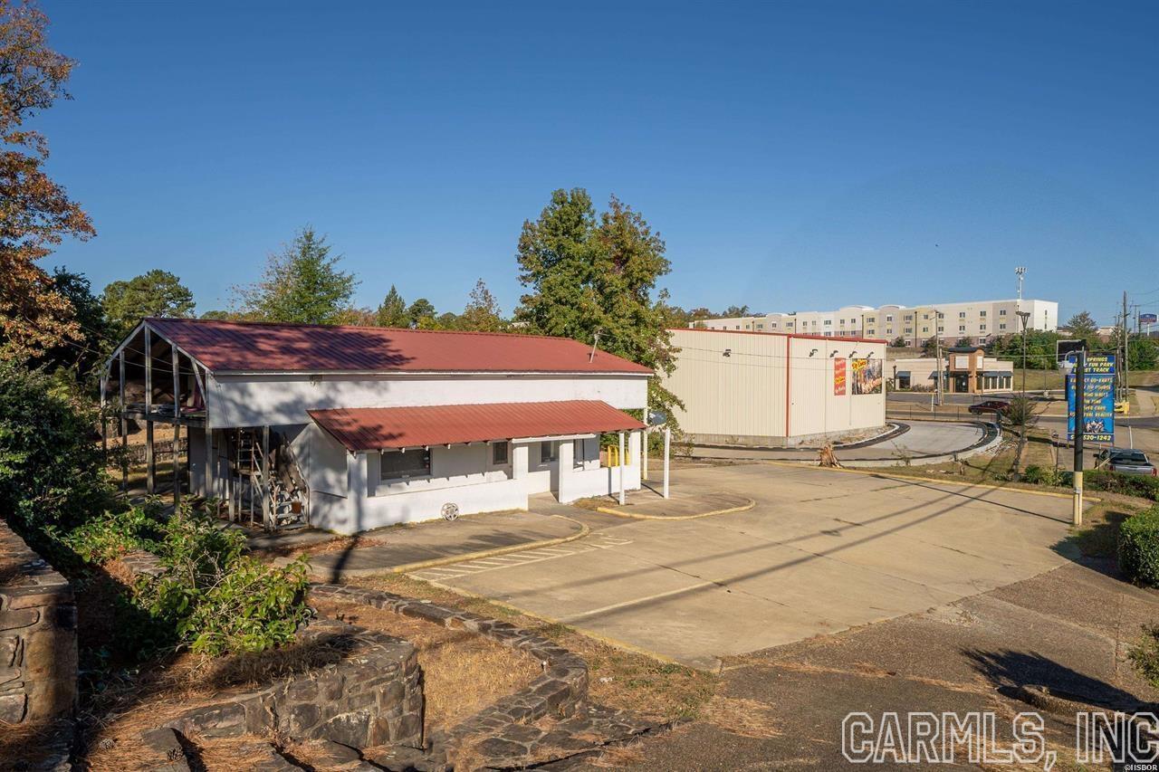 JM Richards - Commercial Sale