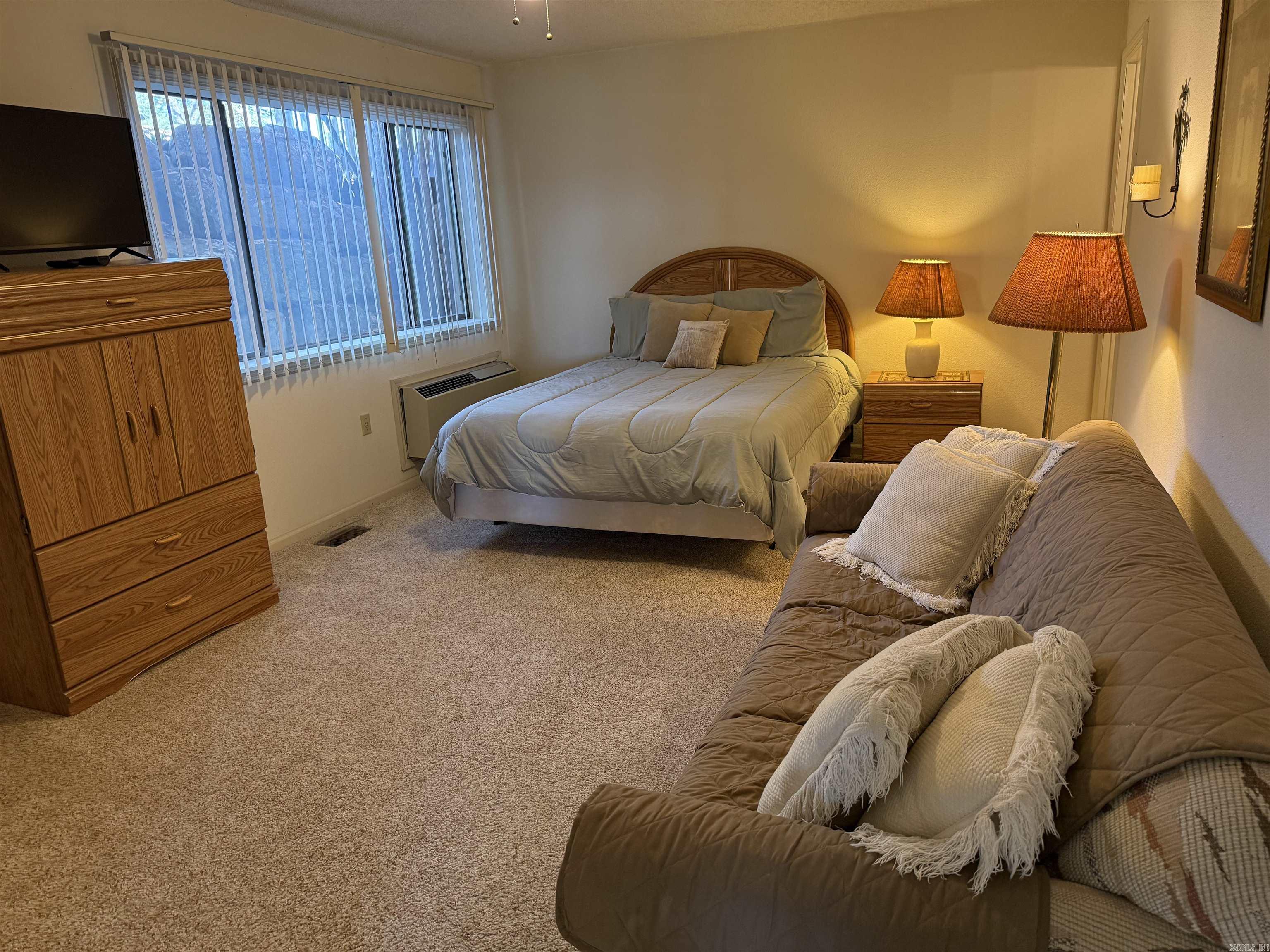 CLIFFSIDE LODGE - Residential