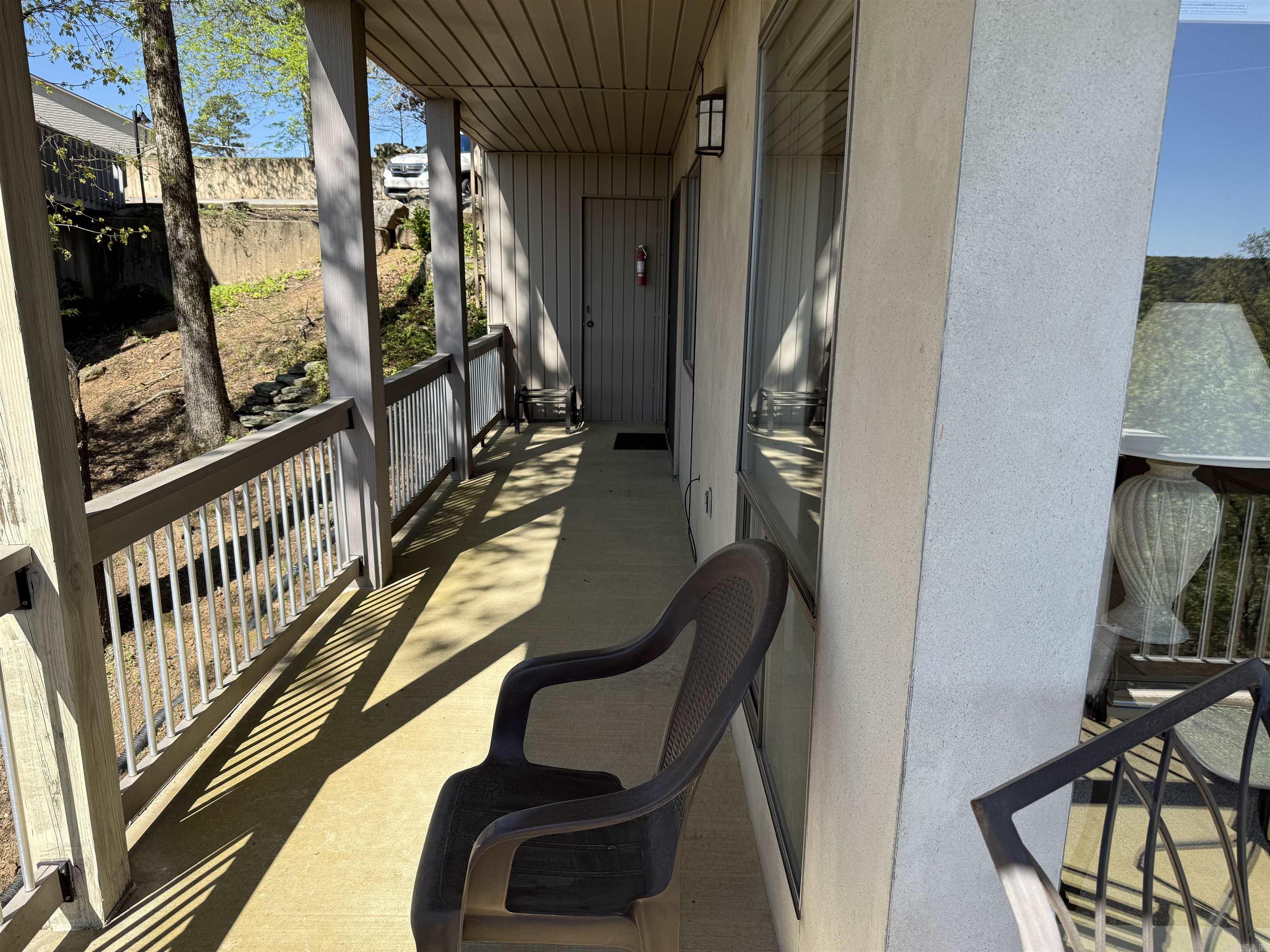 CLIFFSIDE LODGE - Residential