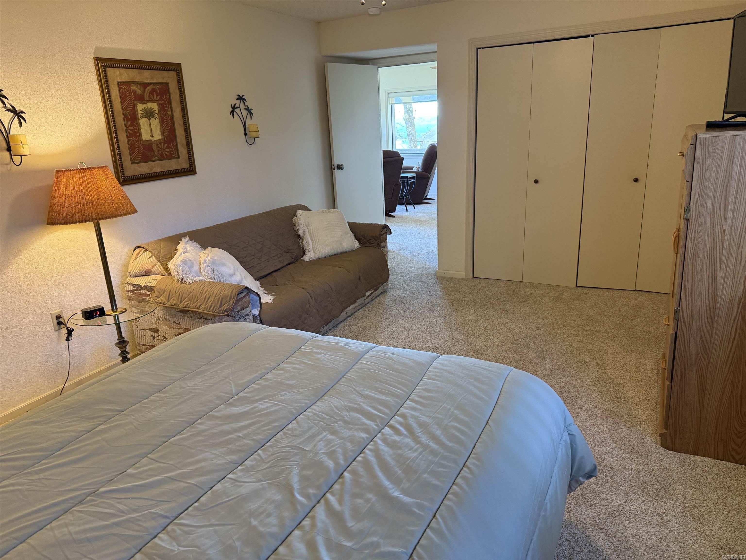 CLIFFSIDE LODGE - Residential