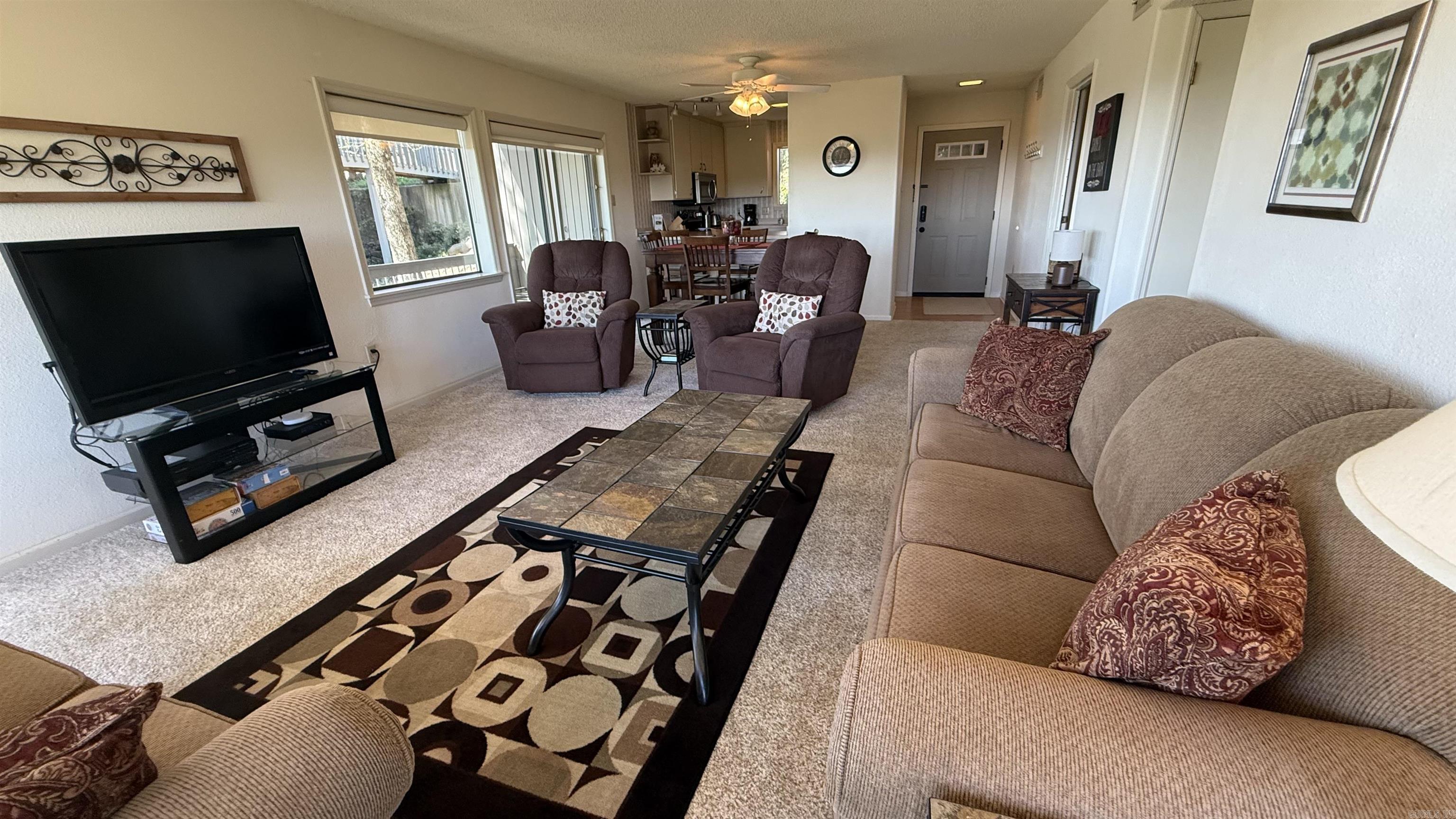 CLIFFSIDE LODGE - Residential