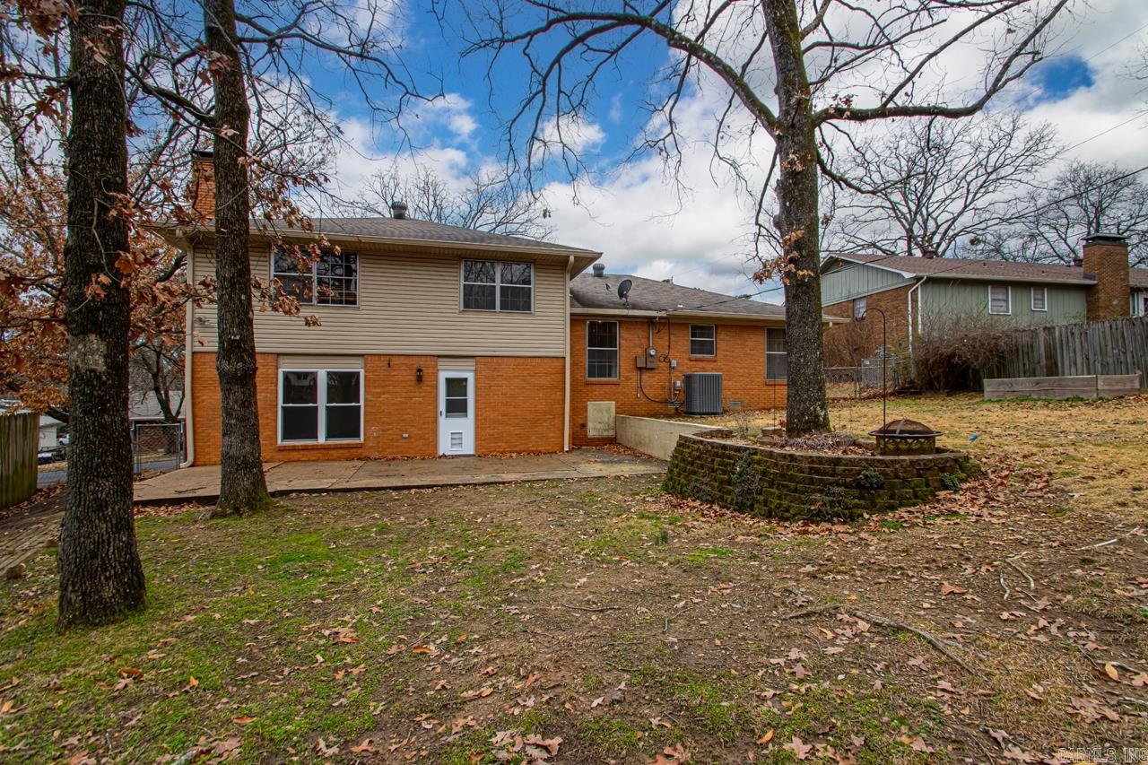 COLONY WEST - Residential