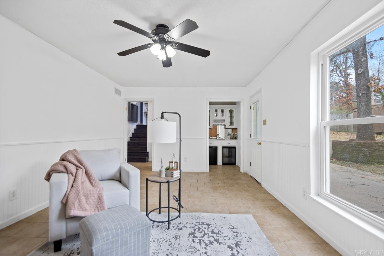 COLONY WEST - Residential