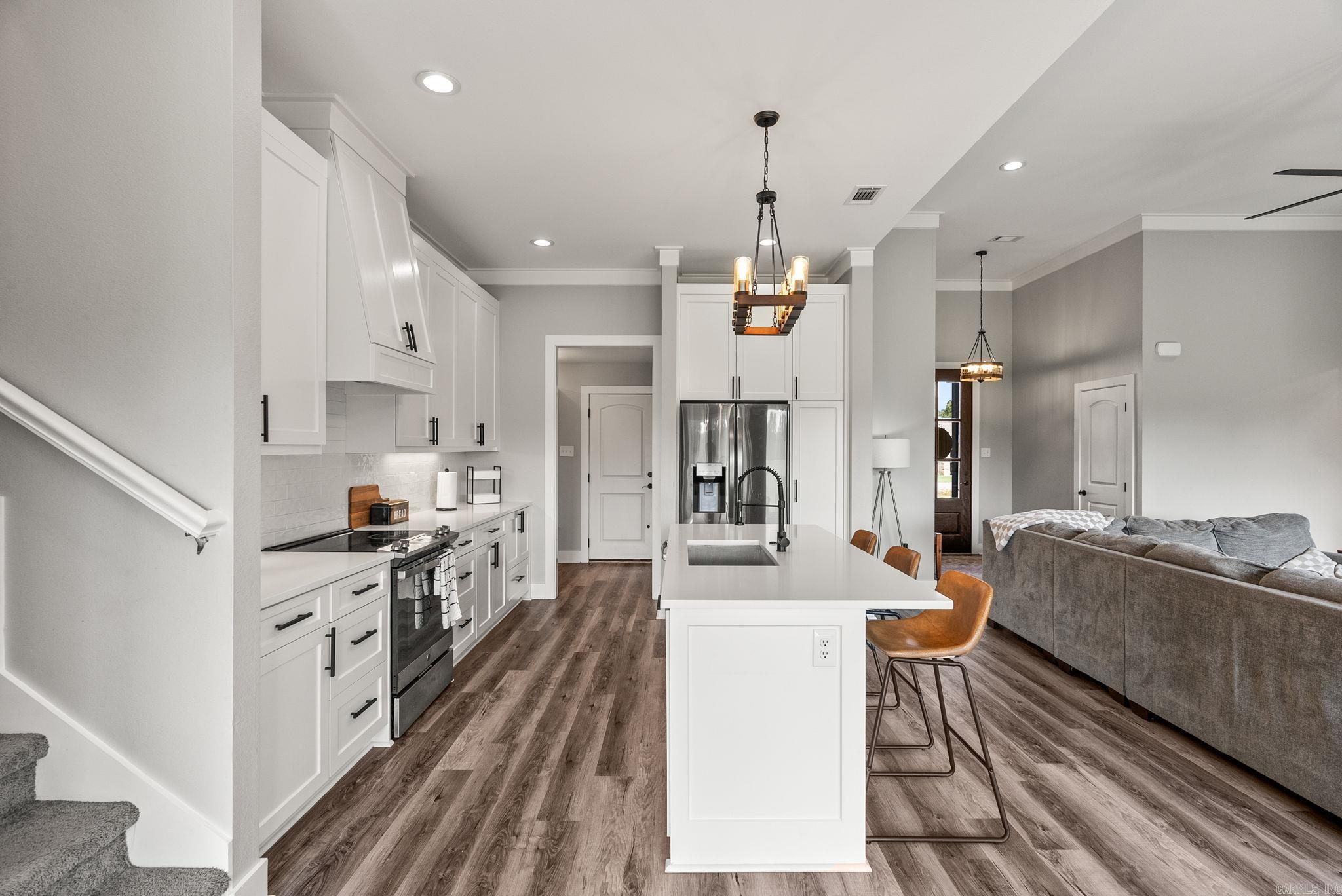 Bullet Davis Estates - Residential