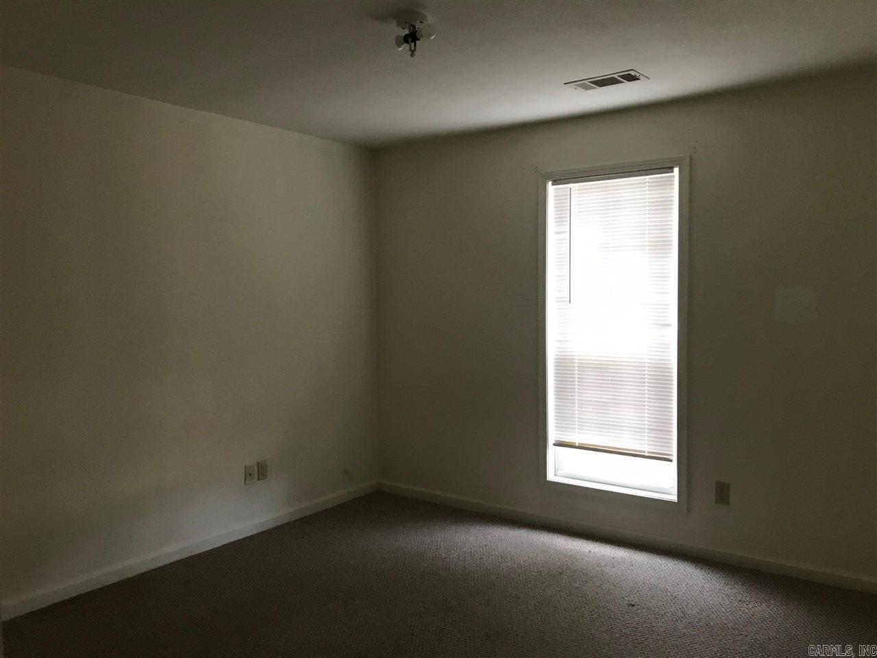 Reynolds Park Place - Residential Lease