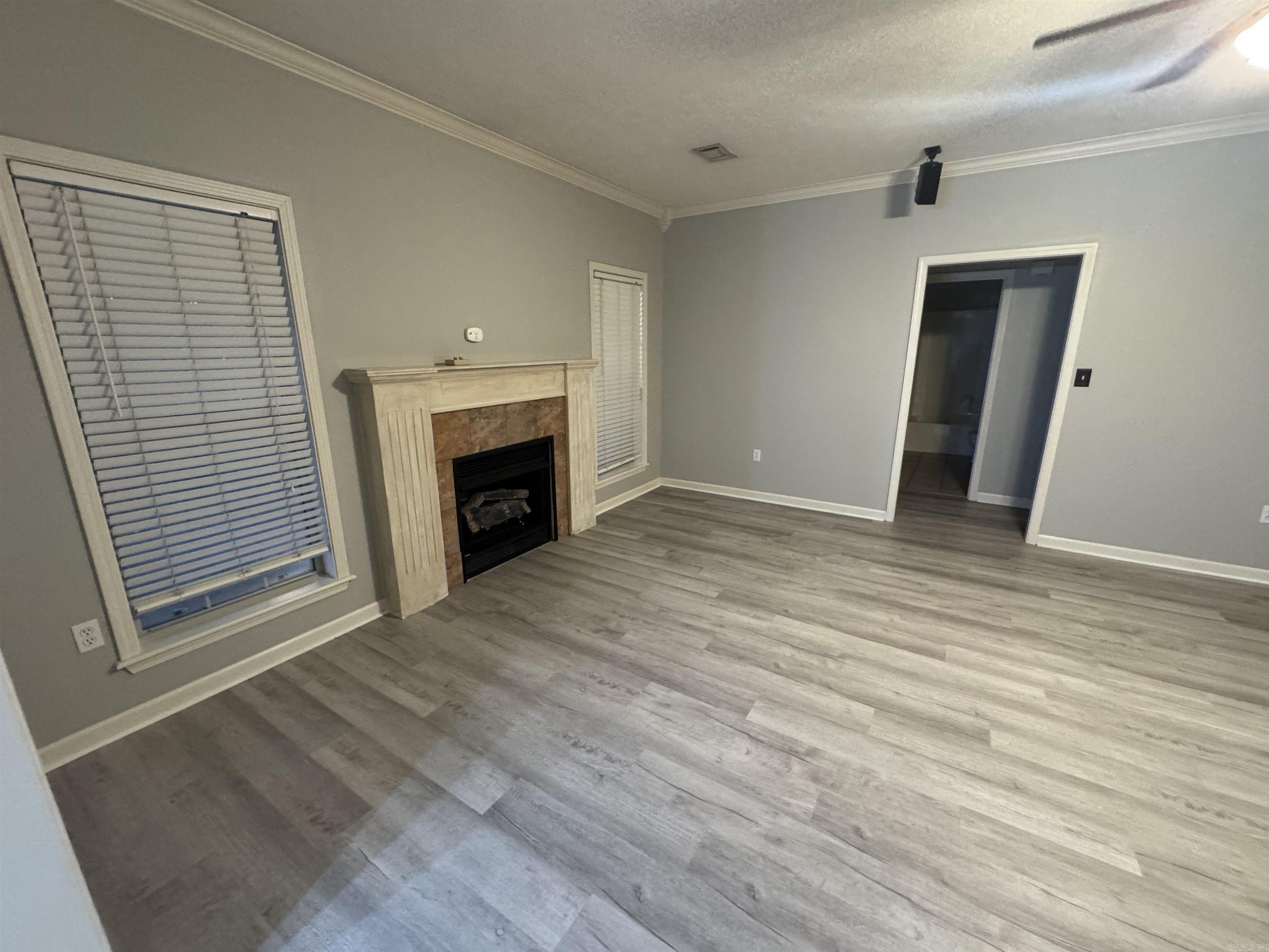 VALLEY ELMS S/D - Residential