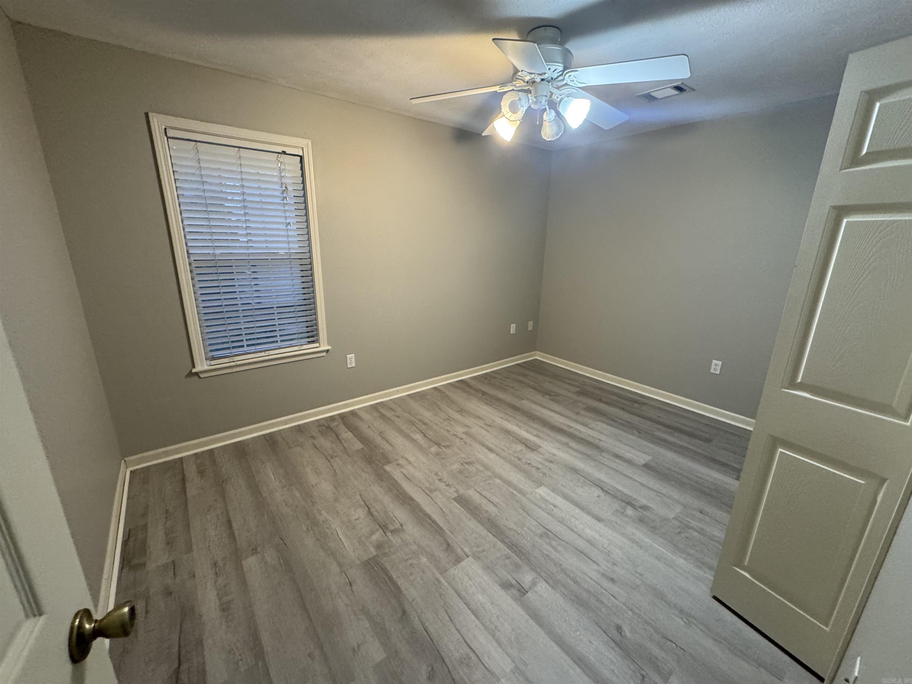 VALLEY ELMS S/D - Residential