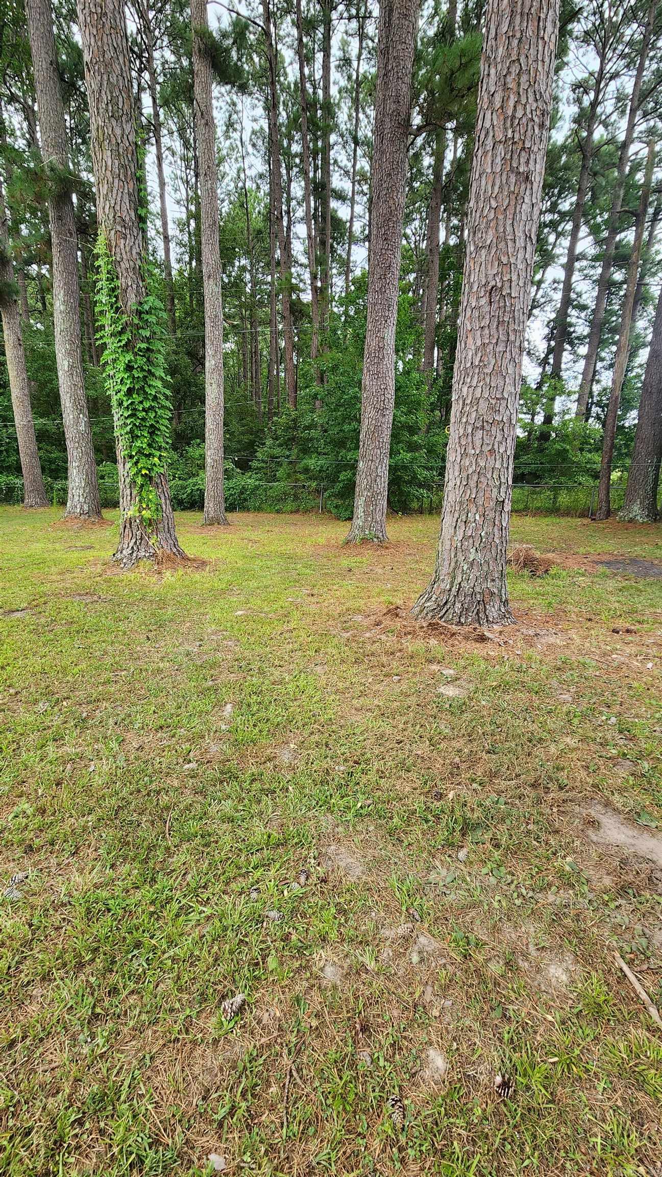 HOLLYWOOD HEIGHTS - Residential