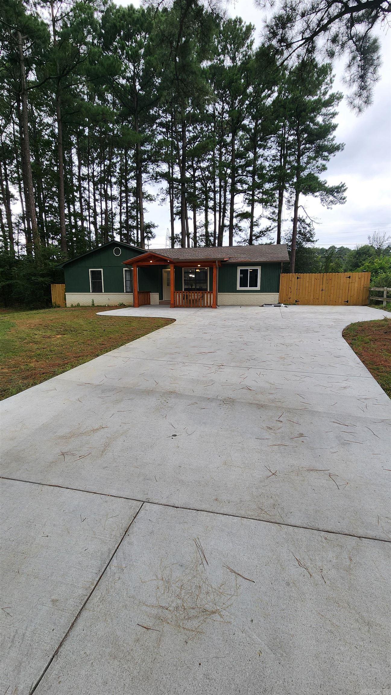 HOLLYWOOD HEIGHTS - Residential