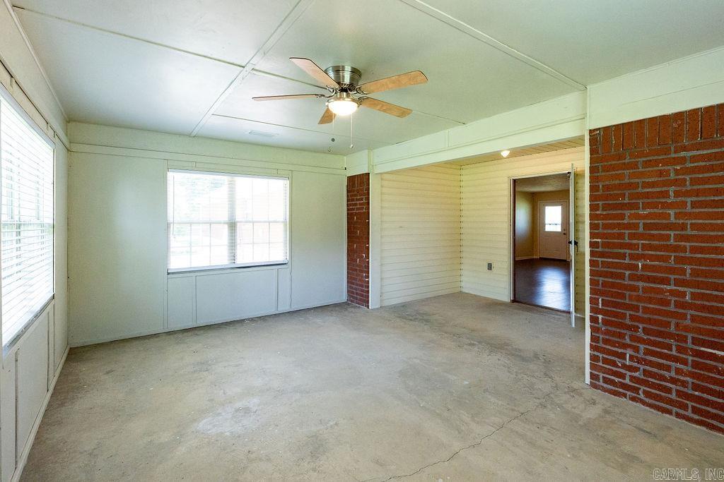 DOVE CREEK - Residential