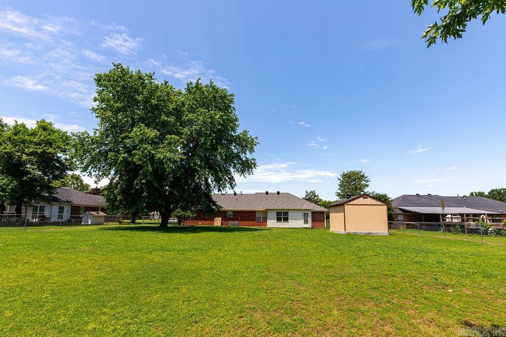 DOVE CREEK - Residential