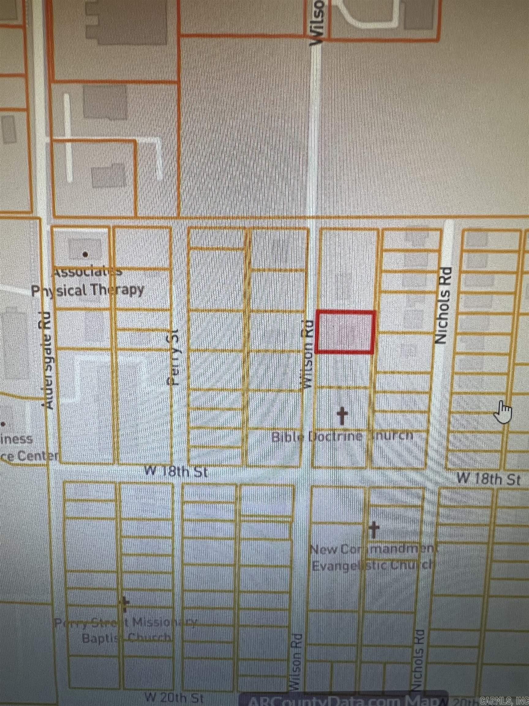 Wonderful location for investment property or new starter home. Close to Baptist Memorial Hospital complex, restaurants, shopping and interstate access. Two lots. Come See.