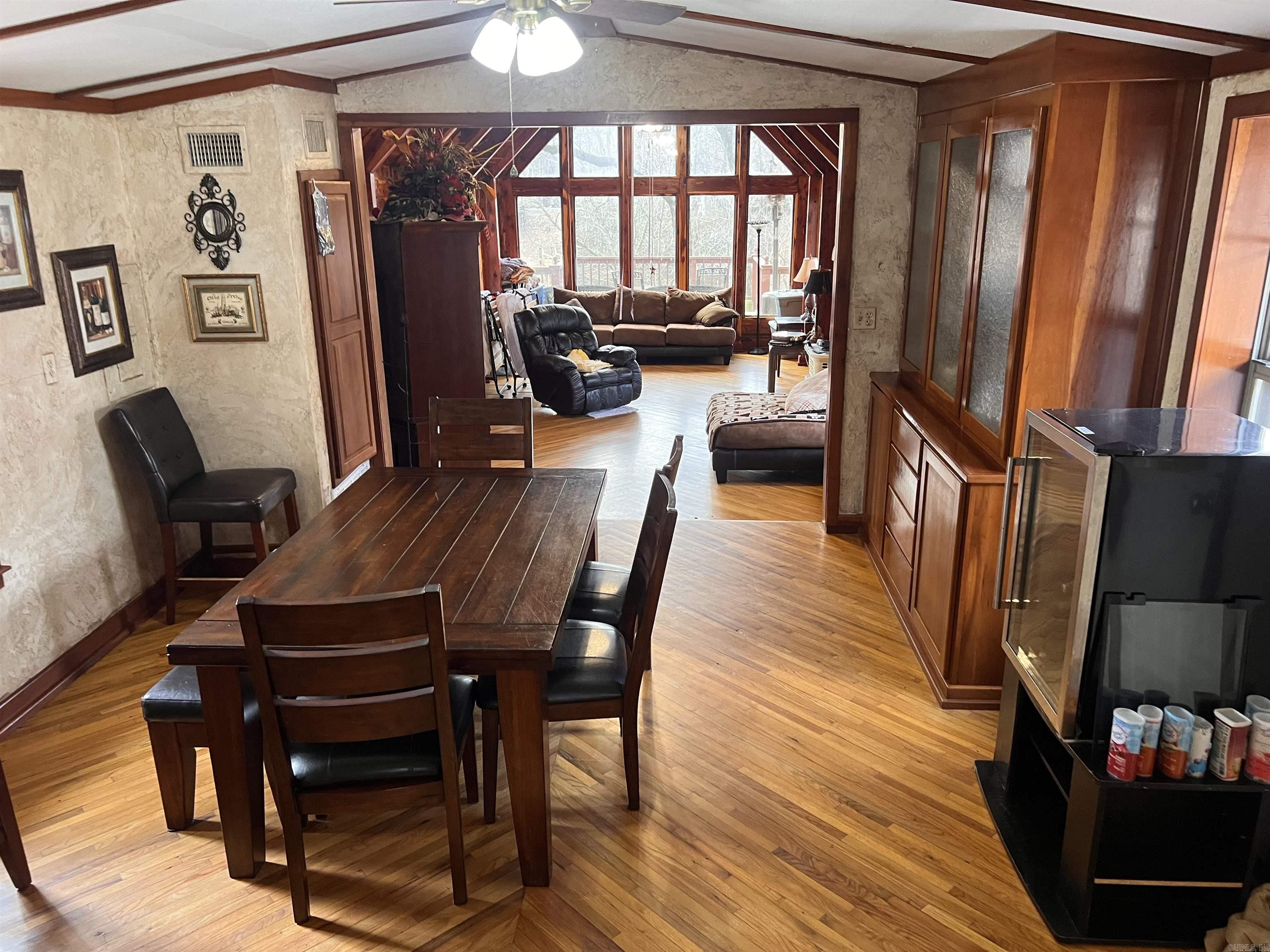 HIDDEN VALLEY ESTATES - Residential