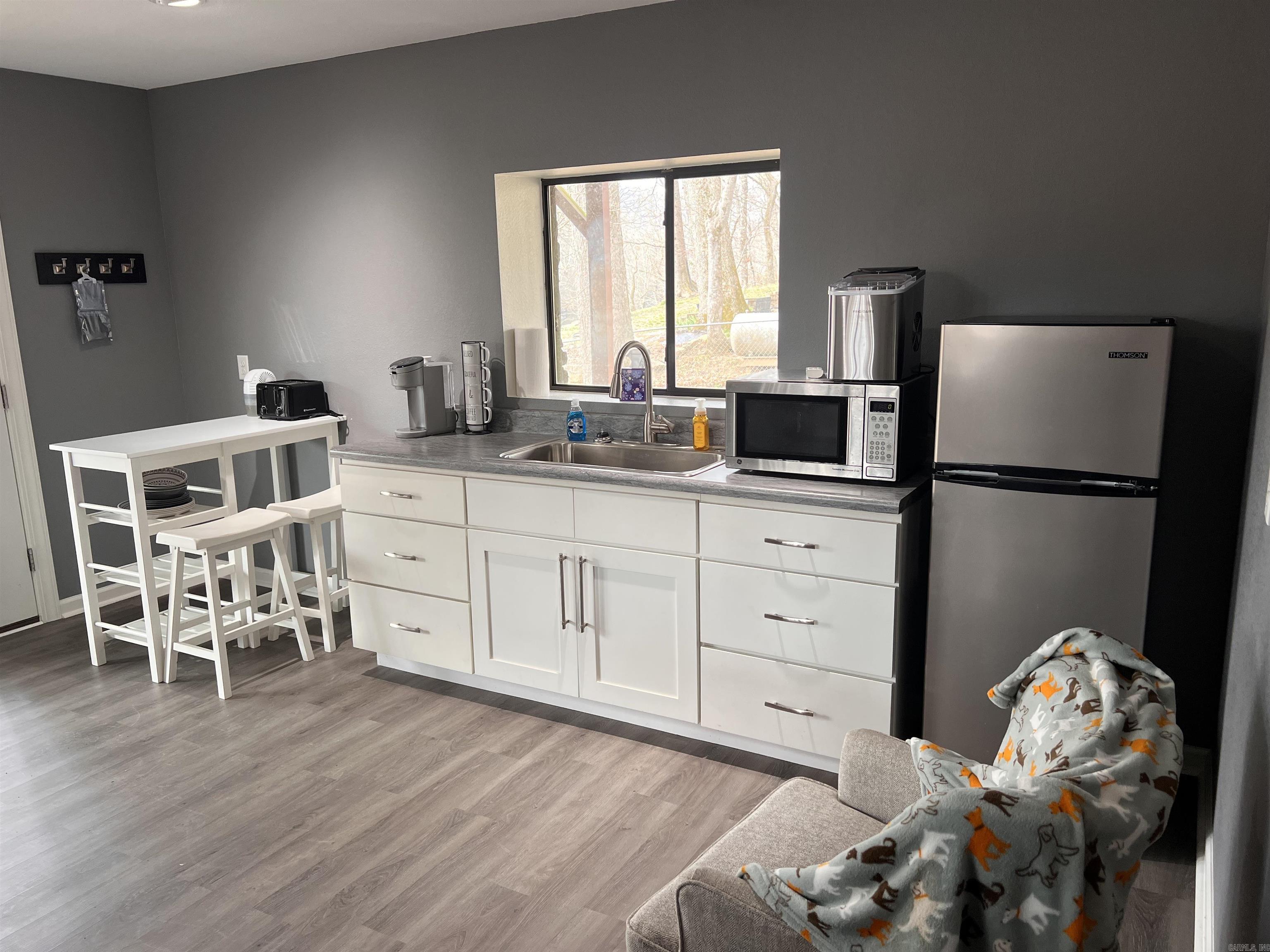 HIDDEN VALLEY ESTATES - Residential