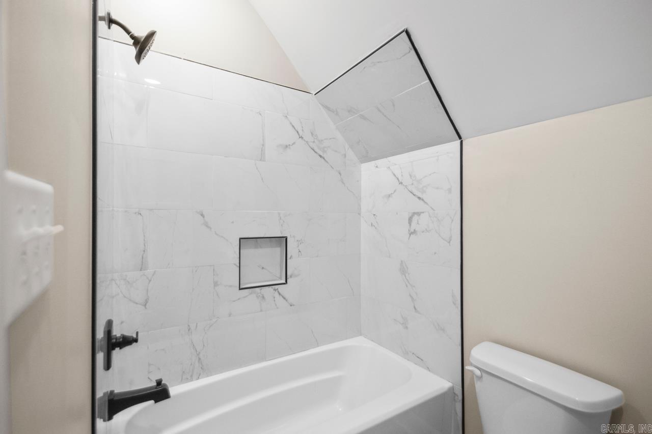 WINDS OF OSAGE - Residential