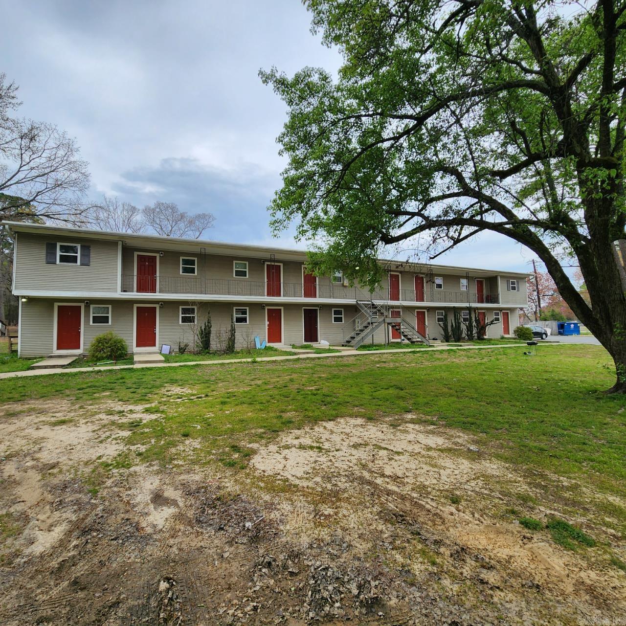 Sachs Suburban - Residential Lease