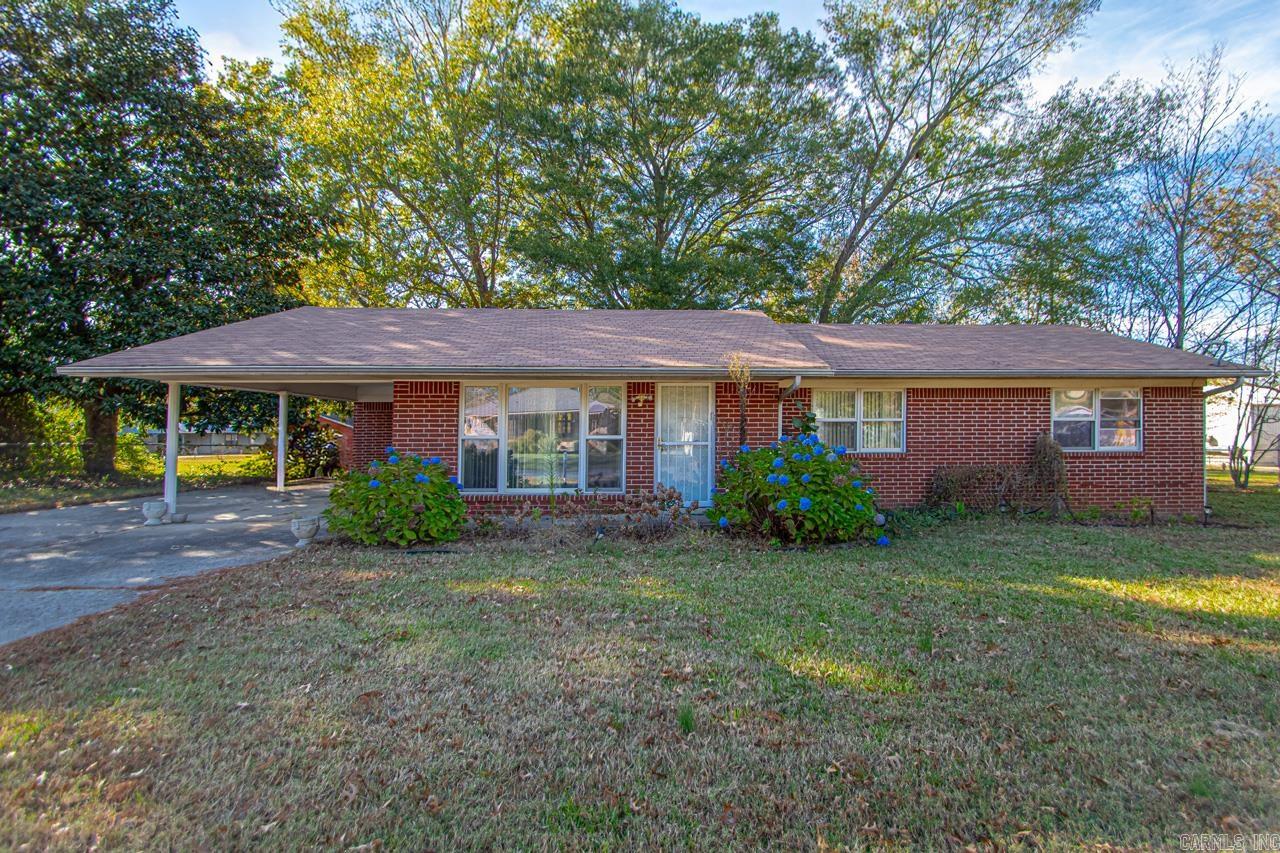 Nestled in the heart of Beebe, Arkansas, this charming home offers the perfect blend of big-city amenities and small-town charm. Just a stone’s throw away from Little Rock and Conway, you’ll enjoy easy access to all the excitement and entertainment the city has to offer. This 3-bedroom, 2-bathroom gem is located in a delightful community that’s sure to make you feel right at home. Whether you’re an investor or a homeowner looking for a great investment, this property is the perfect choice. While it does need some TLC, especially with the floors, its solid foundation and spacious layout make it a worthwhile investment. The home features a large living room, a formal dining room, and a versatile pantry/laundry room that could easily be transformed into a mudroom or home office. The backyard is a real gem, with plenty of space for outdoor activities and two storage sheds for all your storage needs. With a little love and attention, this property can be restored to its former glory and become a charming and comfortable home that you’ll love for years to come.