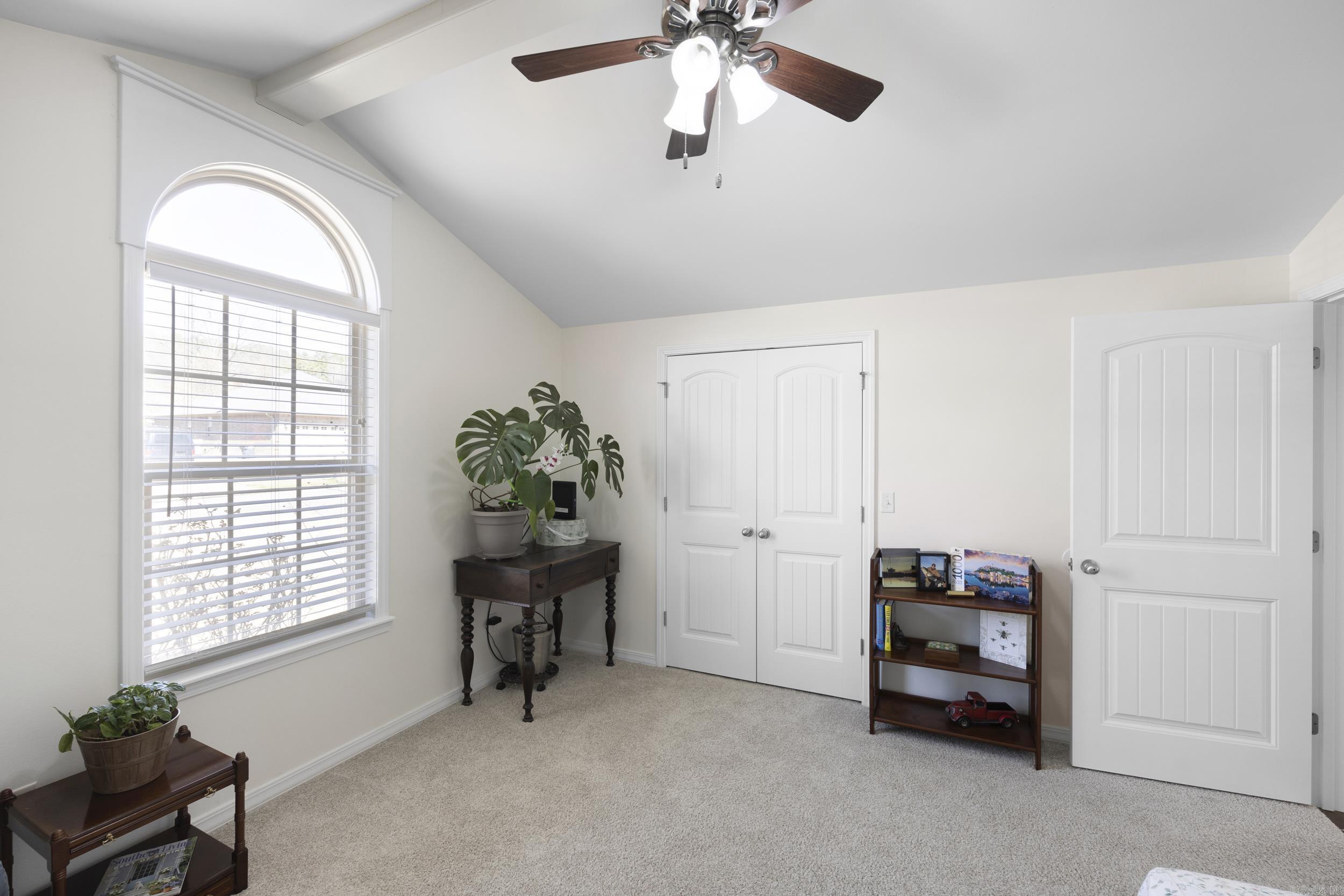 SHILOH MANOR - Residential