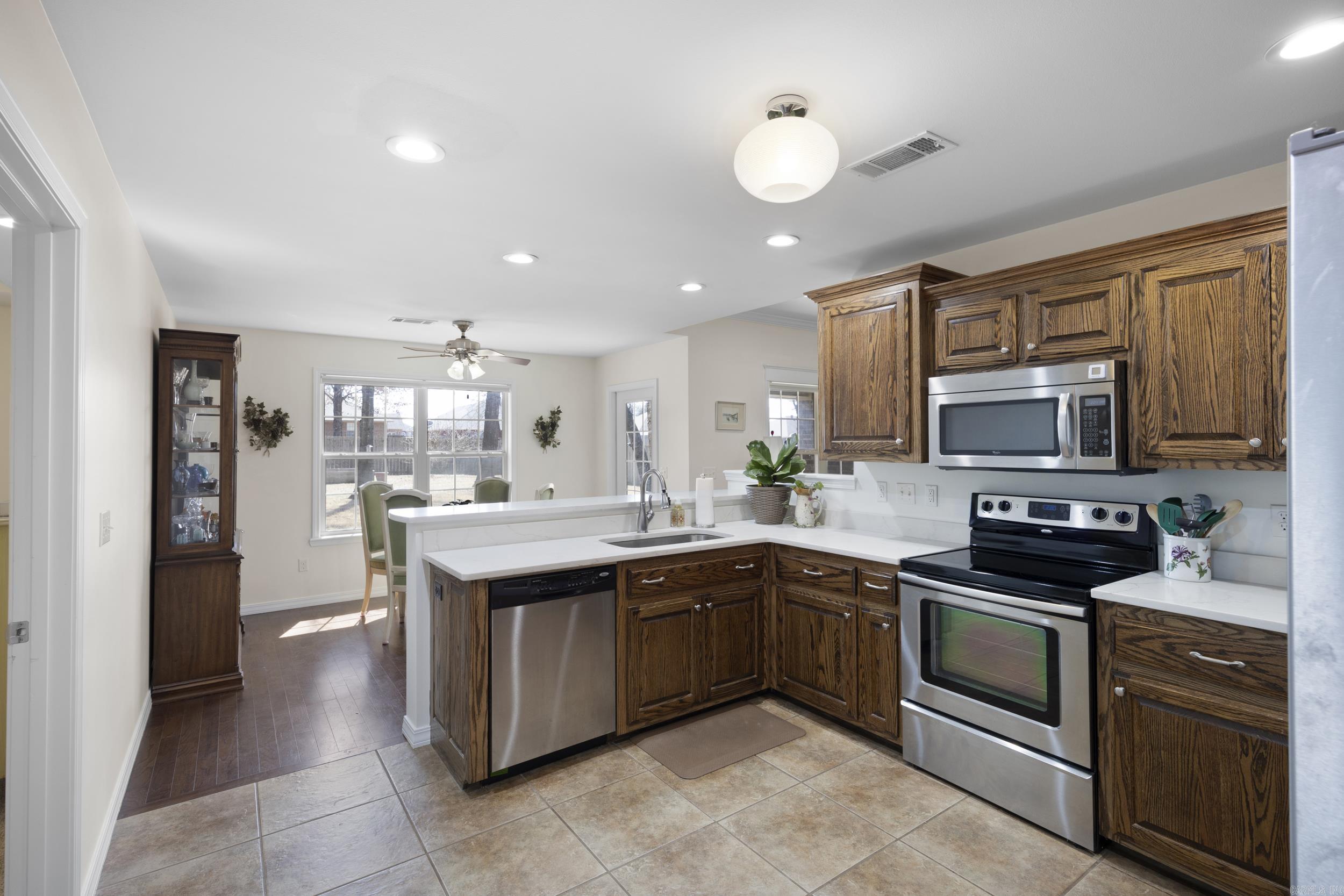 SHILOH MANOR - Residential