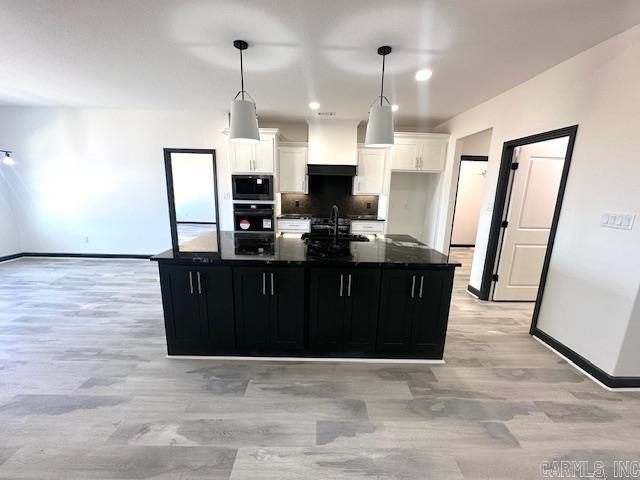 WINCHESTER ESTATES - Residential
