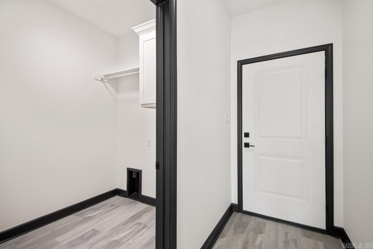 WINCHESTER ESTATES - Residential