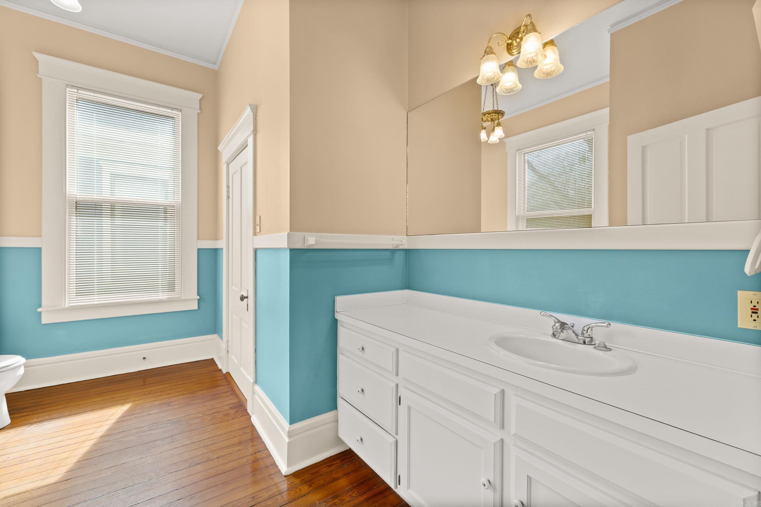 Weldon E Wrights - Residential