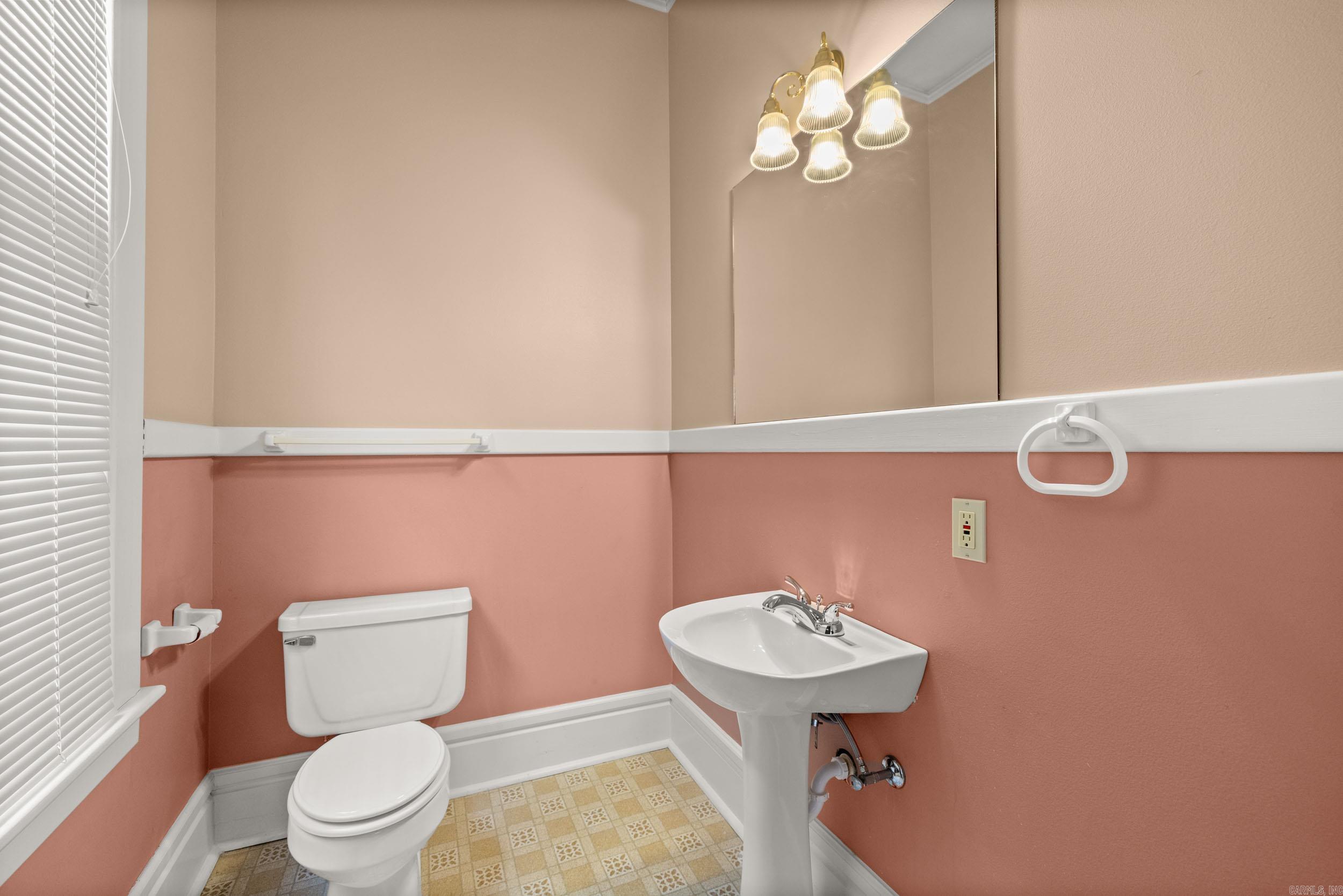 Weldon E Wrights - Residential