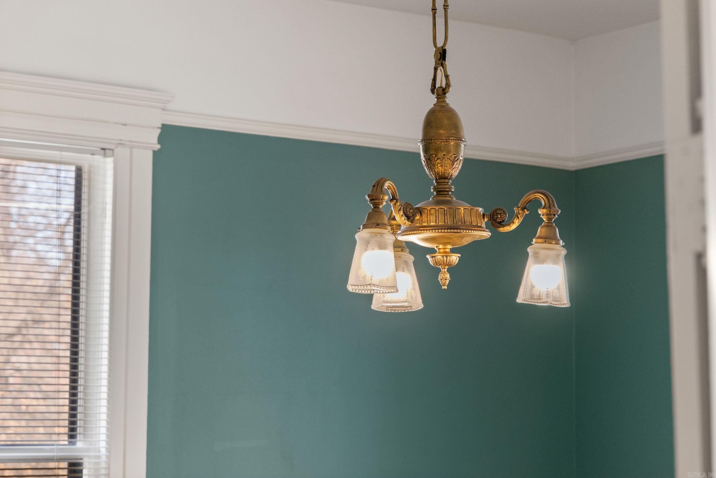 Weldon E Wrights - Residential