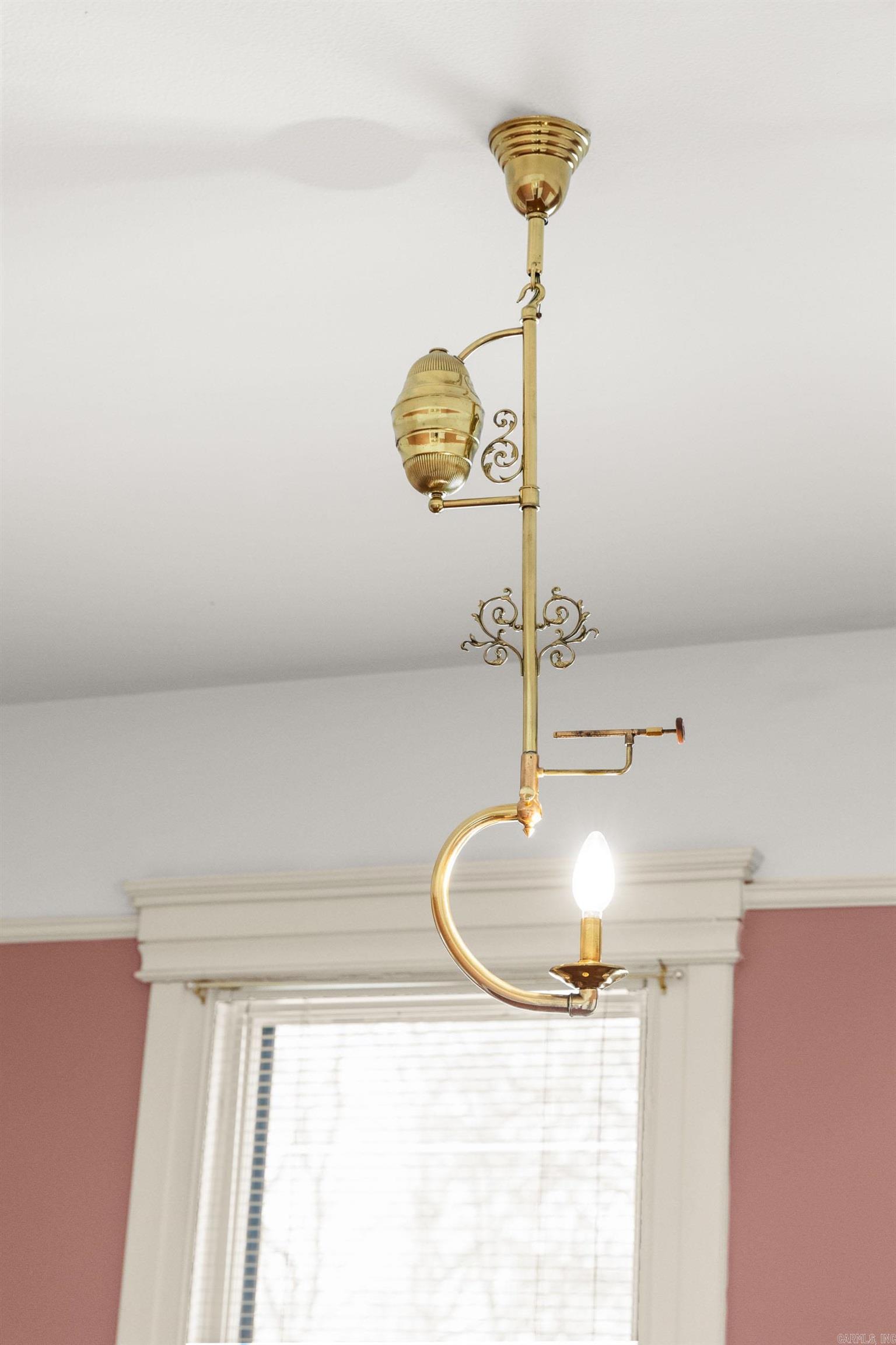 Weldon E Wrights - Residential