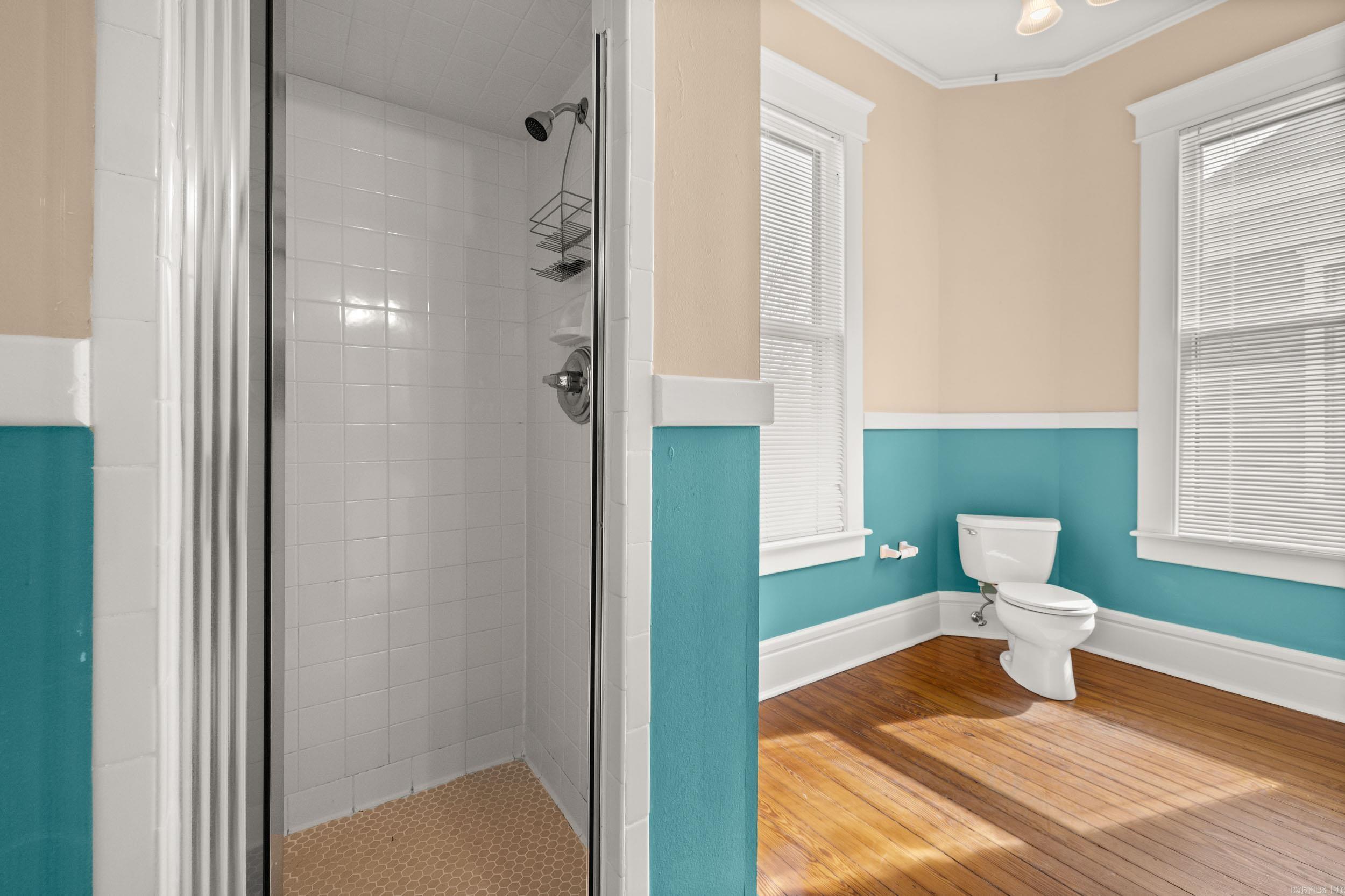 Weldon E Wrights - Residential