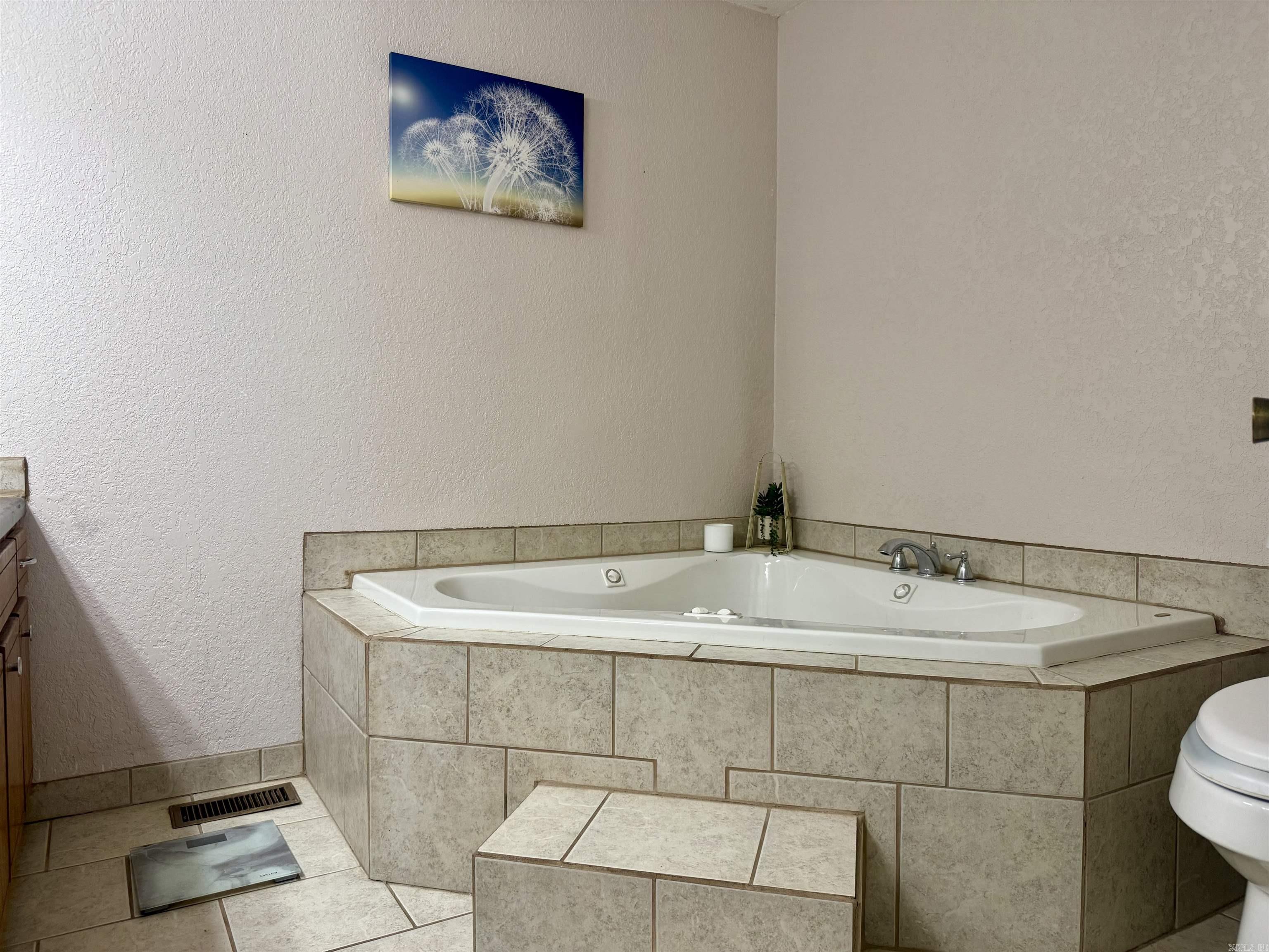 BROOKSIDE - Residential