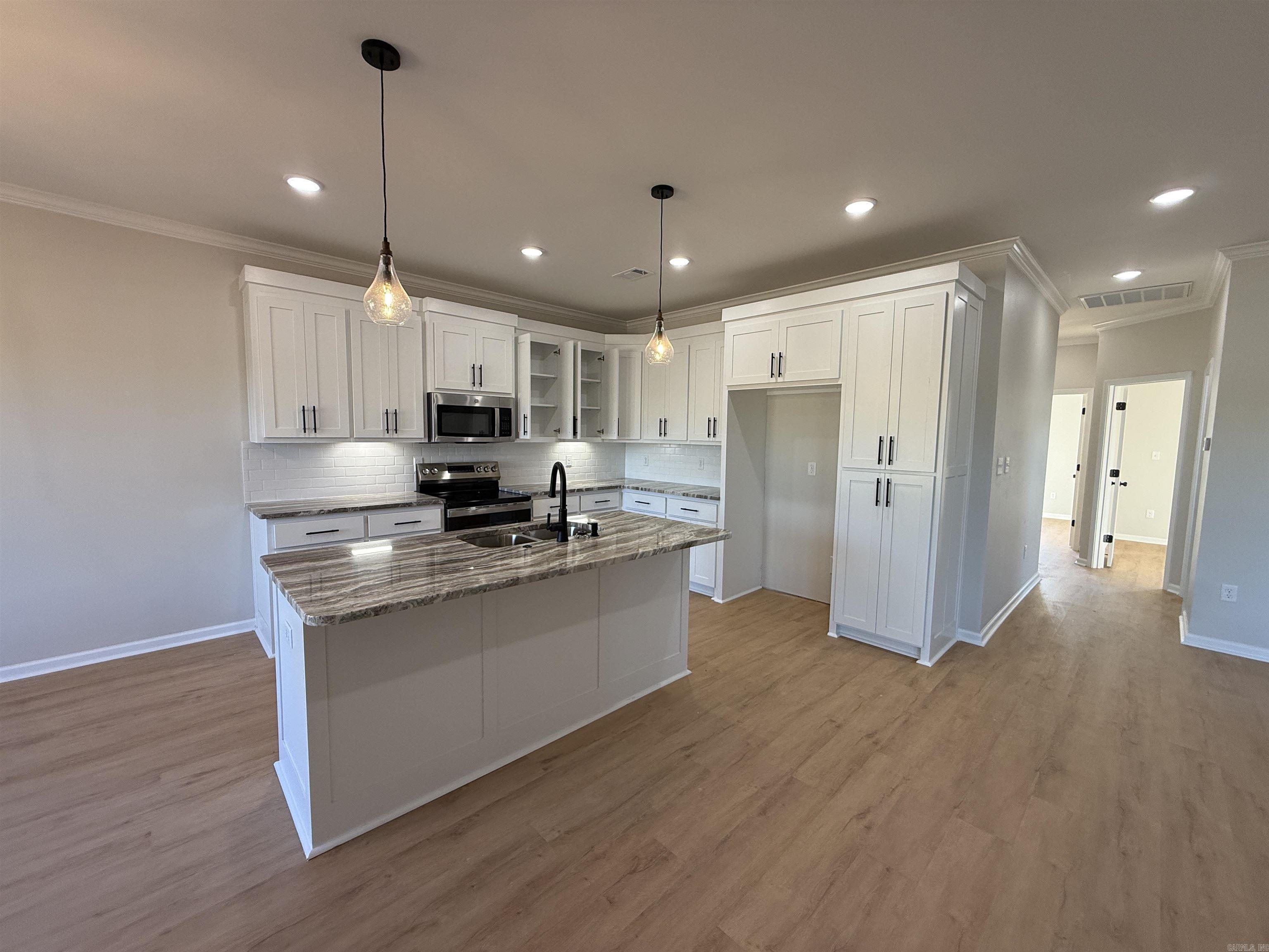 GEORGE'S CROSSING SUBDIVISION PH - Residential