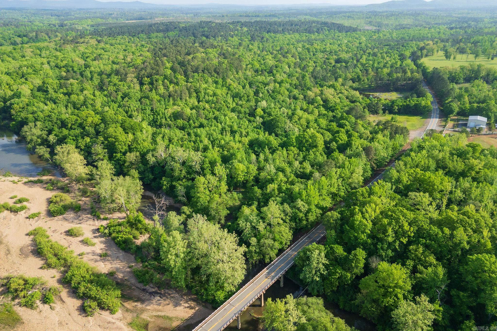 Metes & Bounds - Land