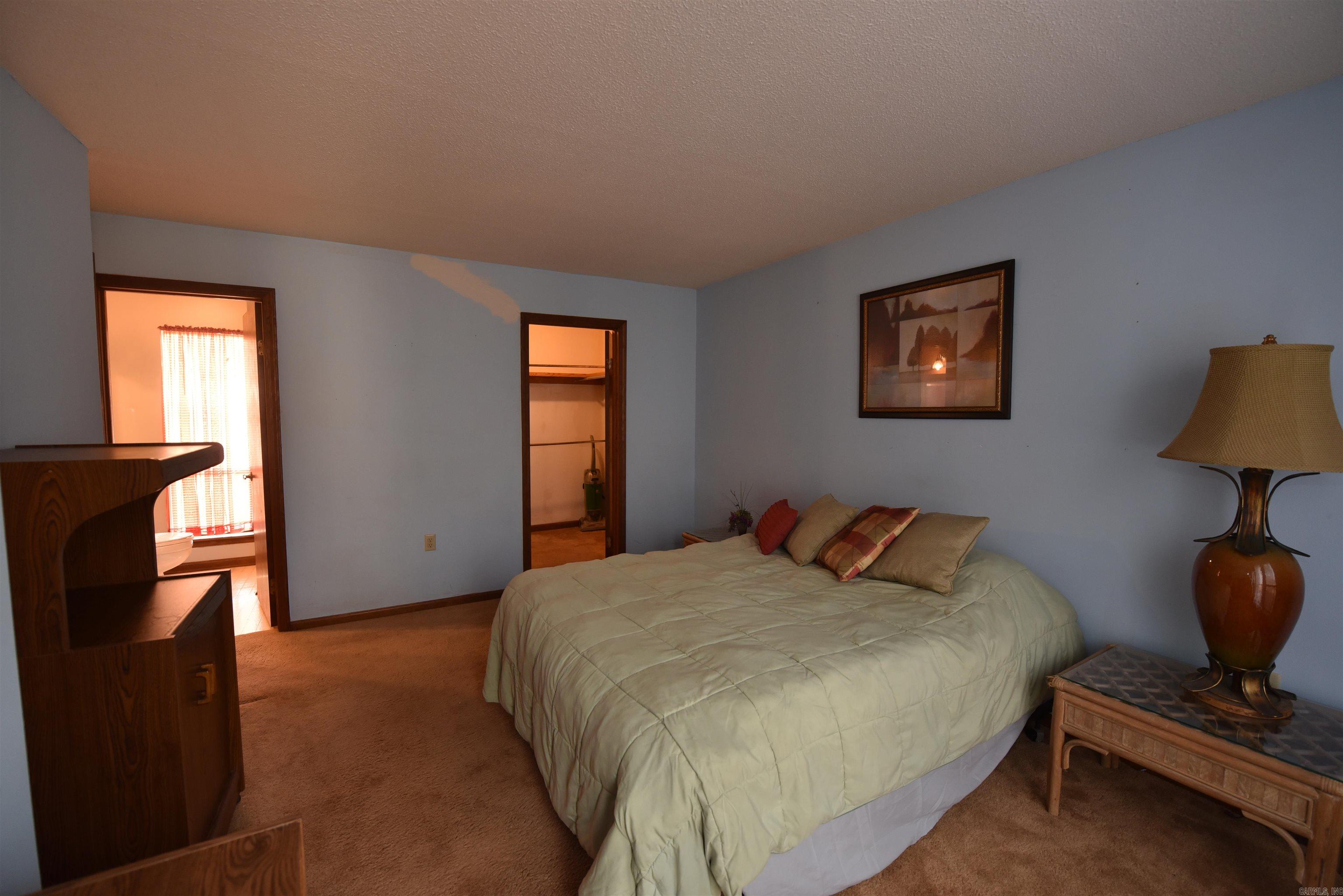 HAMILTON HILLS - Residential