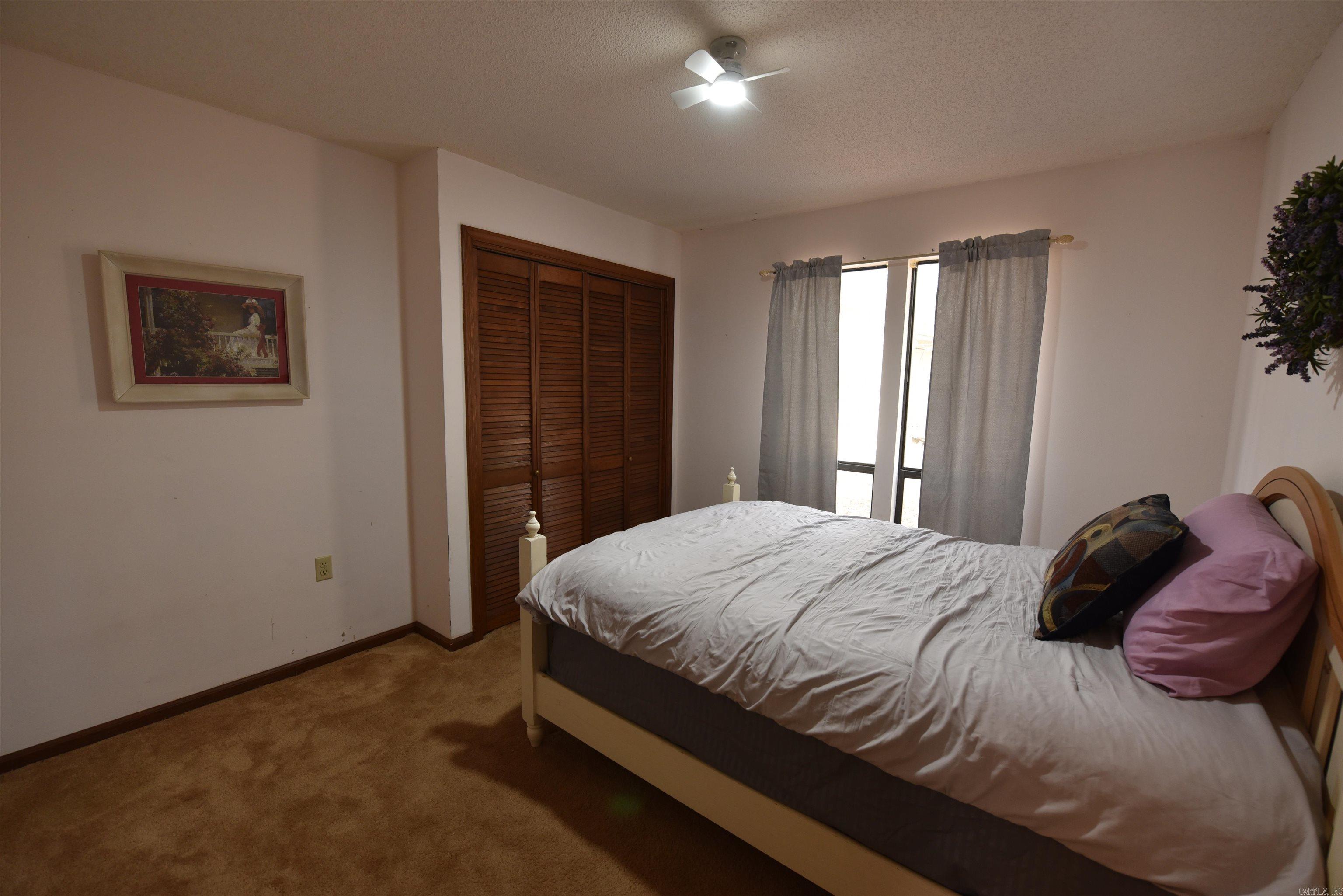 HAMILTON HILLS - Residential