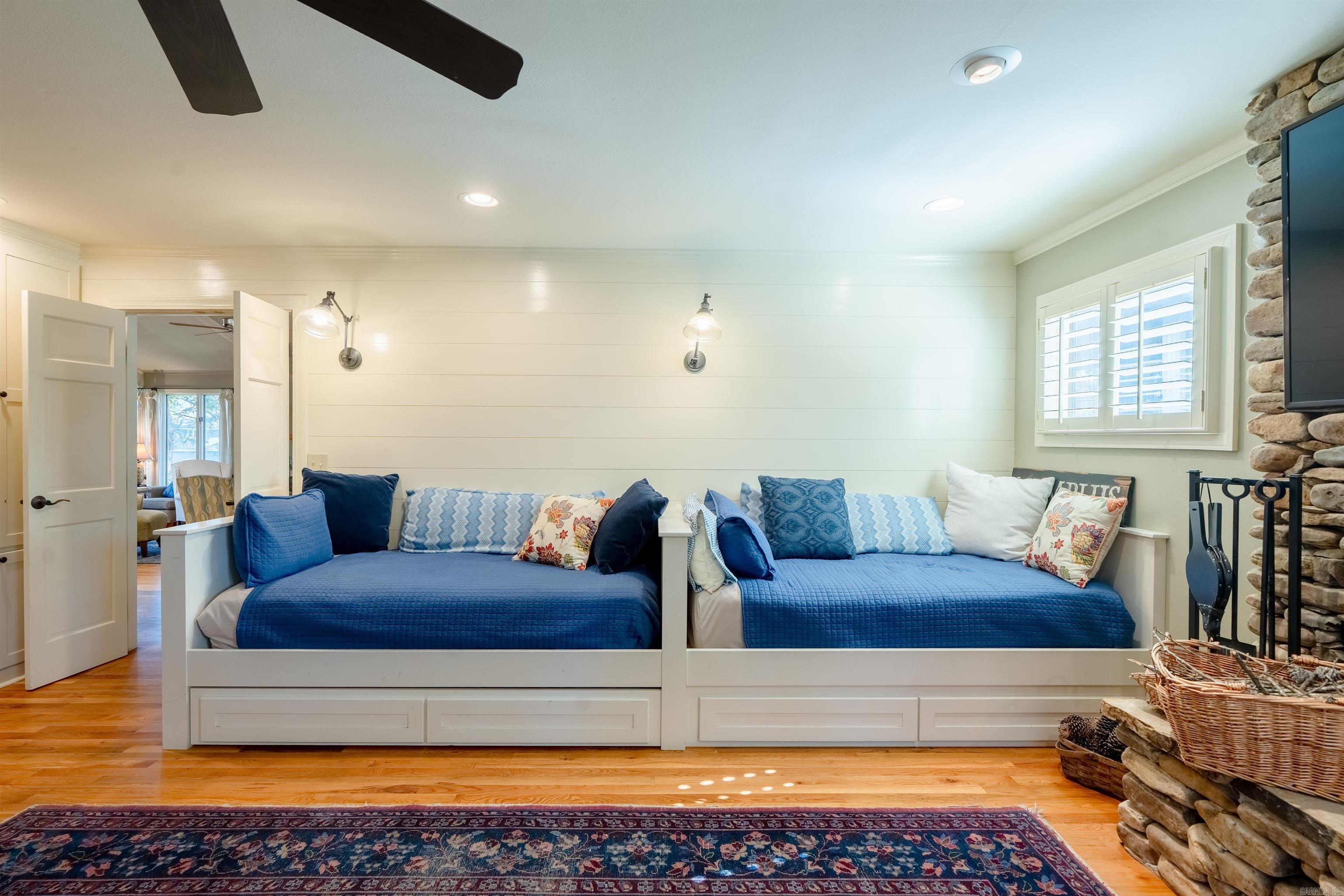 Riviera Estates - Residential