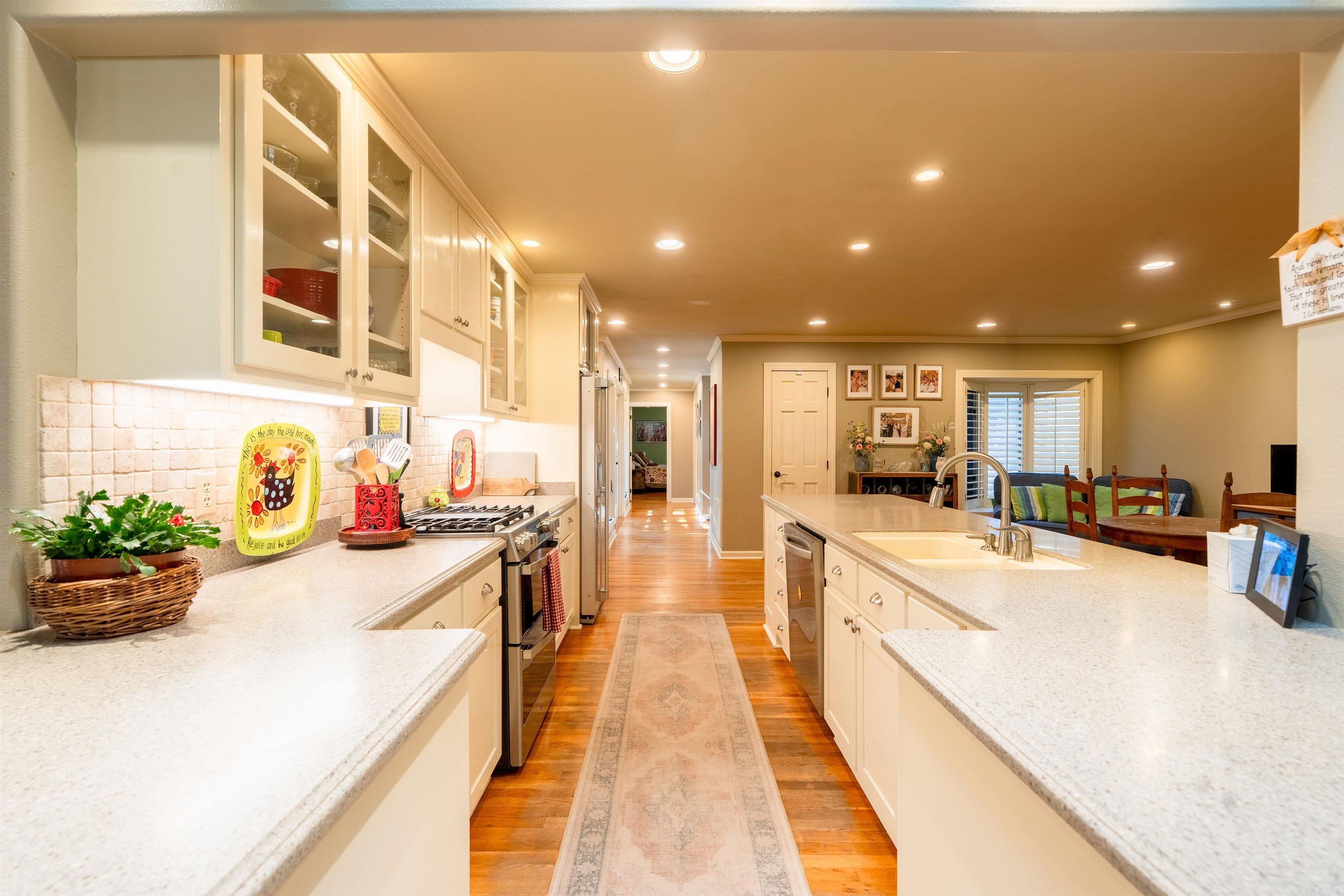 Riviera Estates - Residential