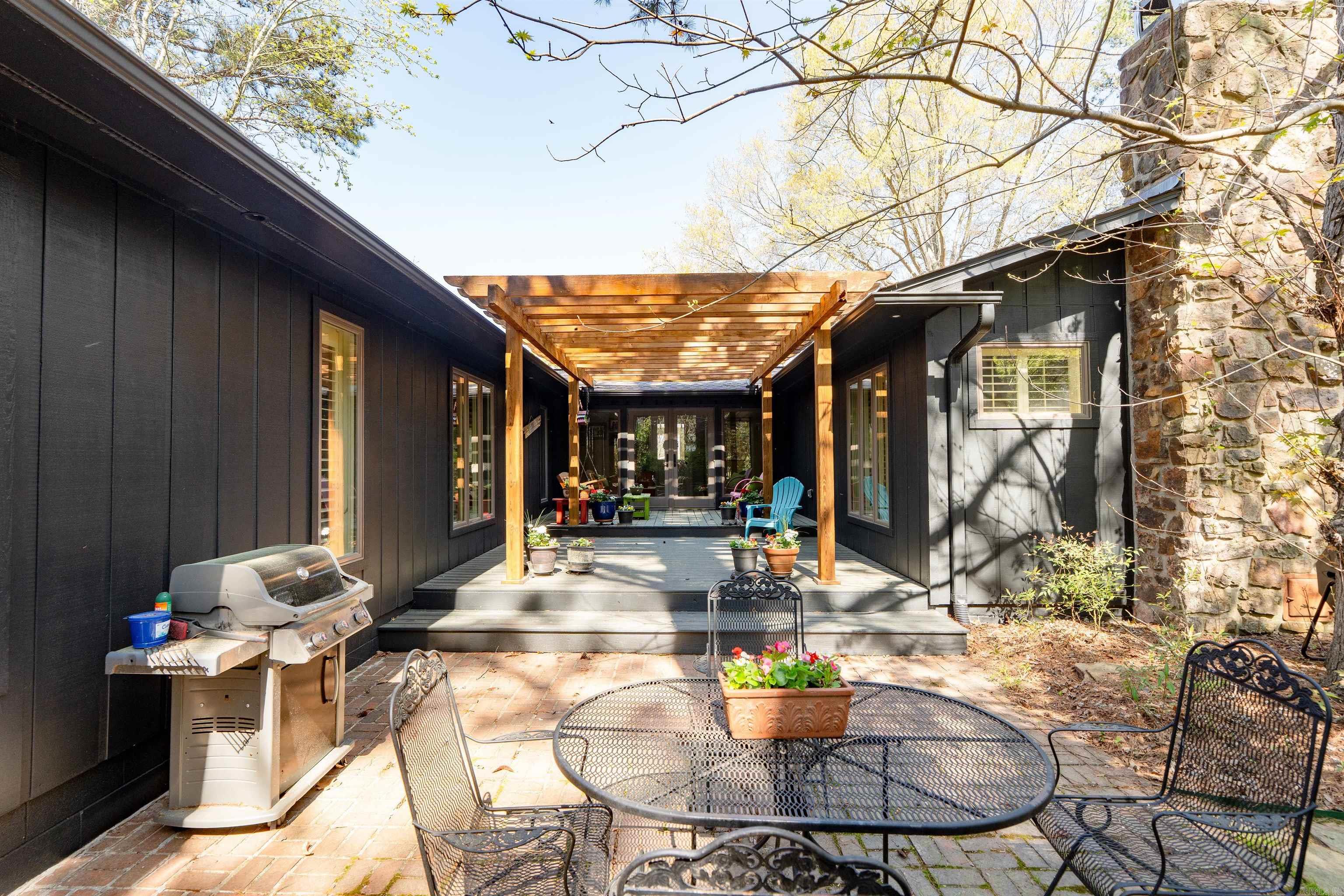 Riviera Estates - Residential