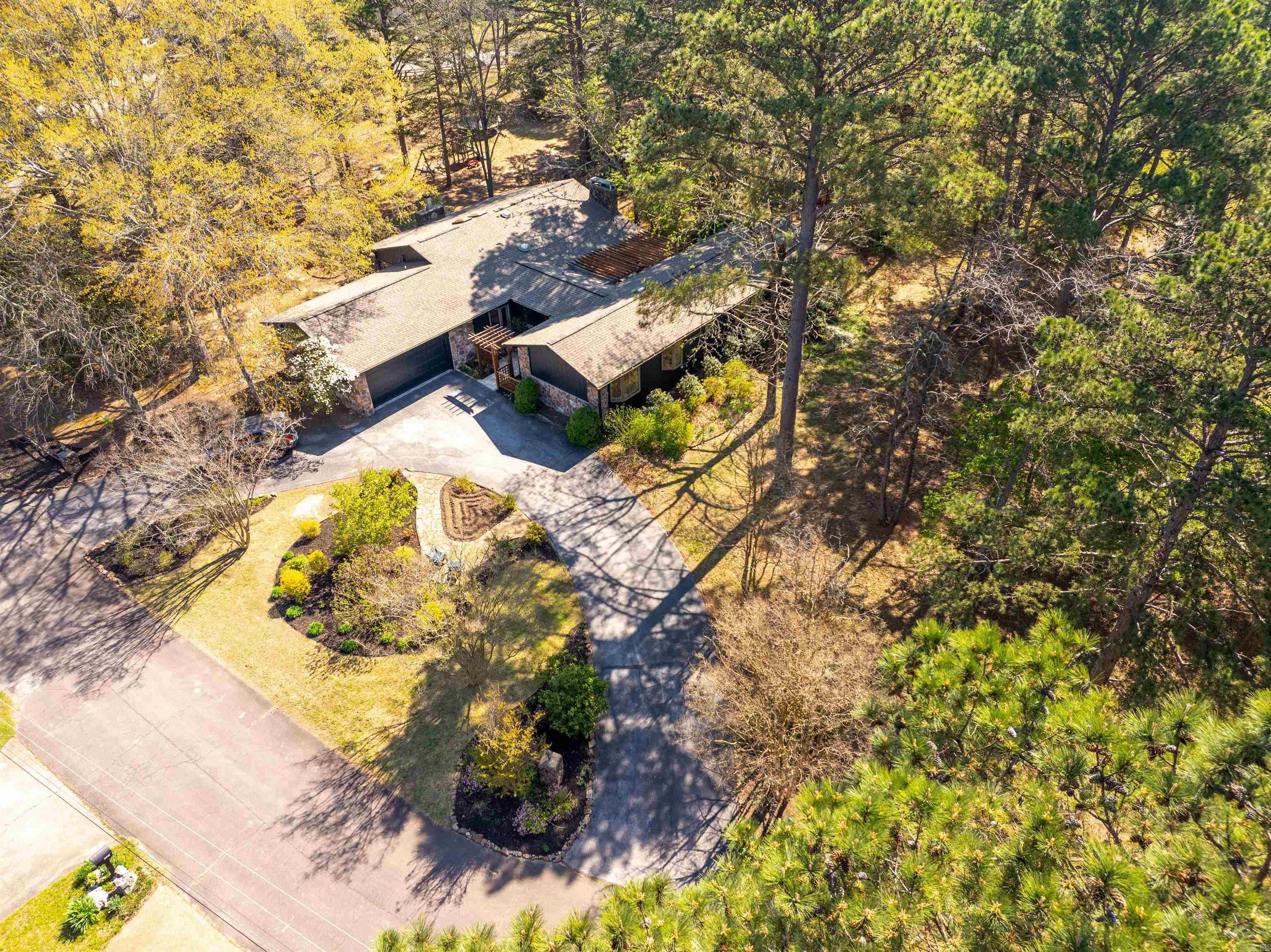 Riviera Estates - Residential